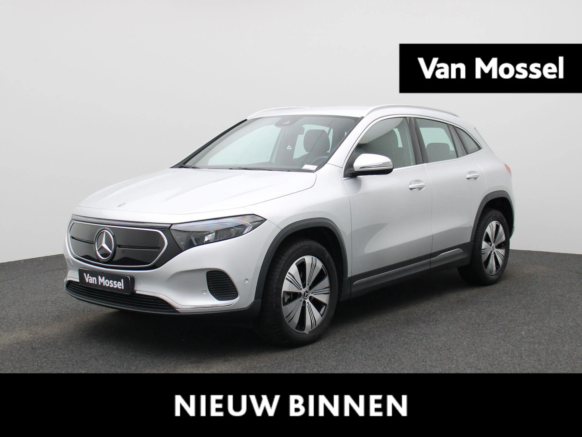 Mercedes-Benz-EQA-image-0