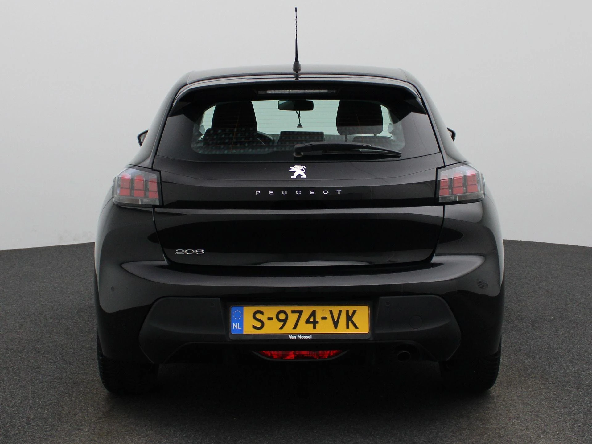 Peugeot-208-image-4
