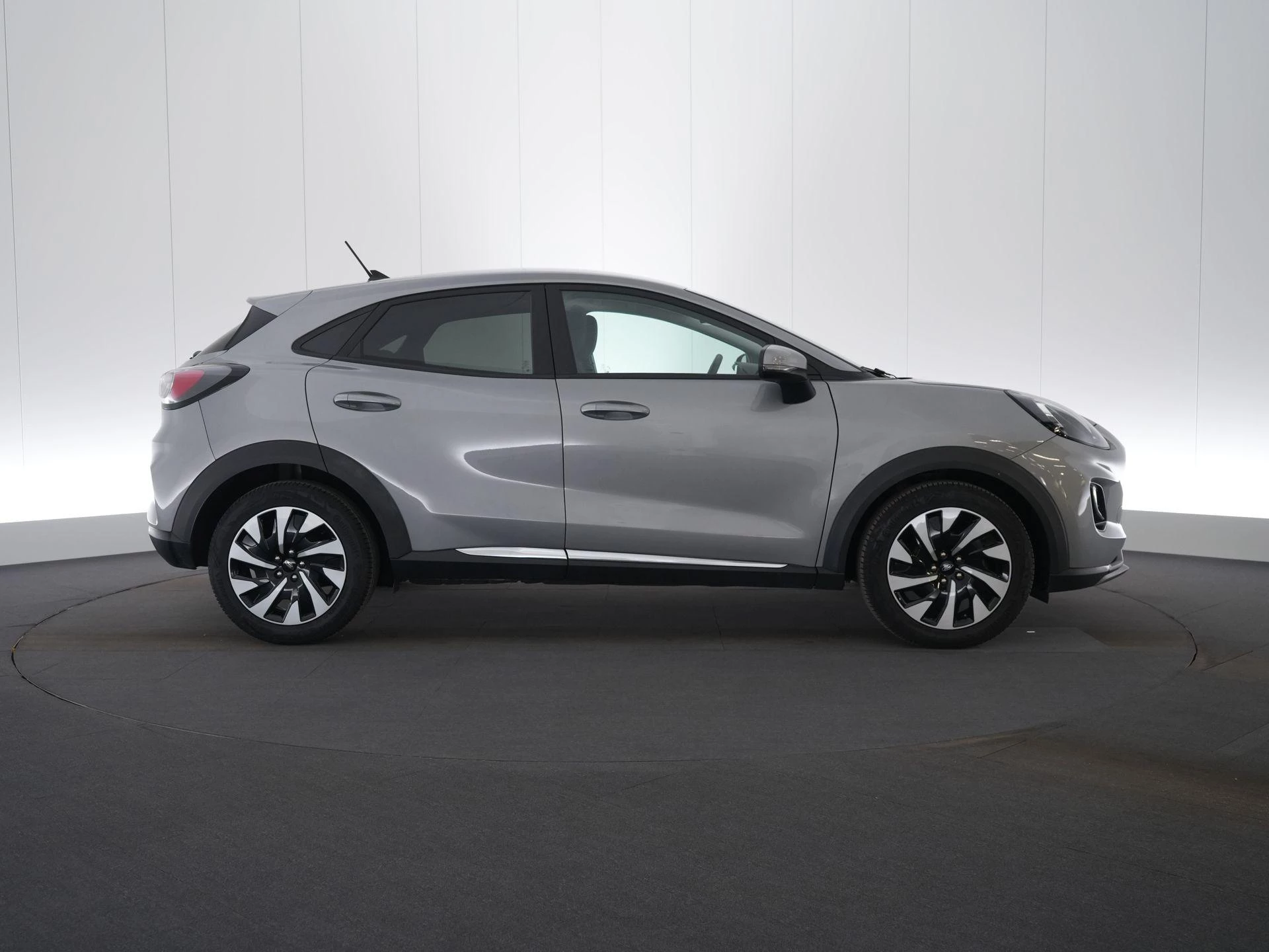 Ford Puma 1.0i Ecoboost MHEV 92kW Aut. Titanium