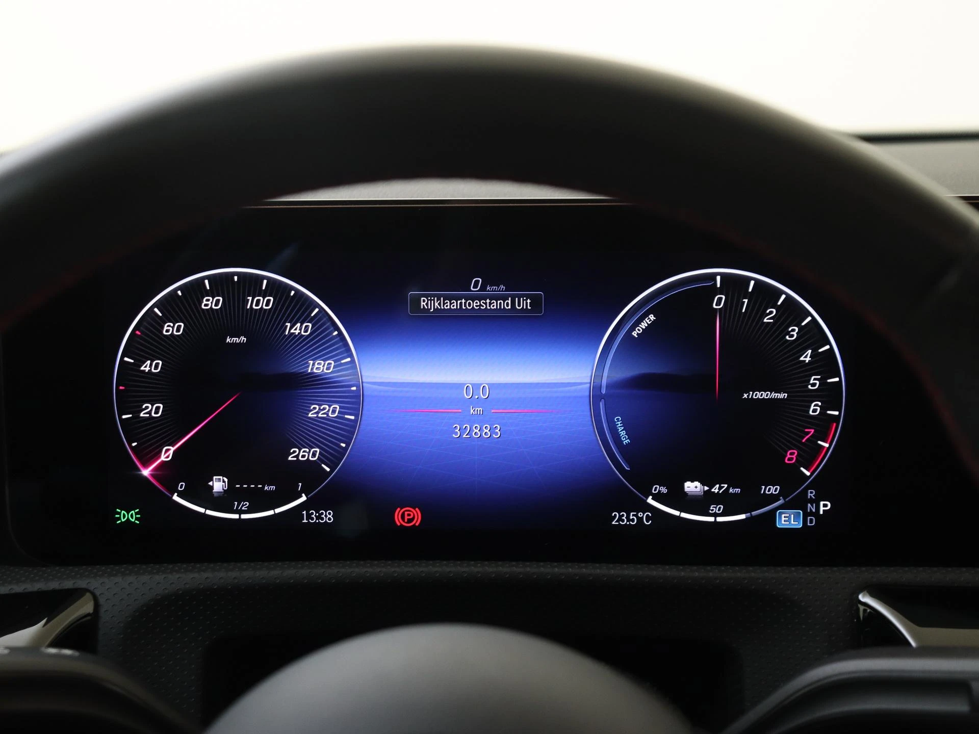 Mercedes-Benz-A-Klasse-image-11
