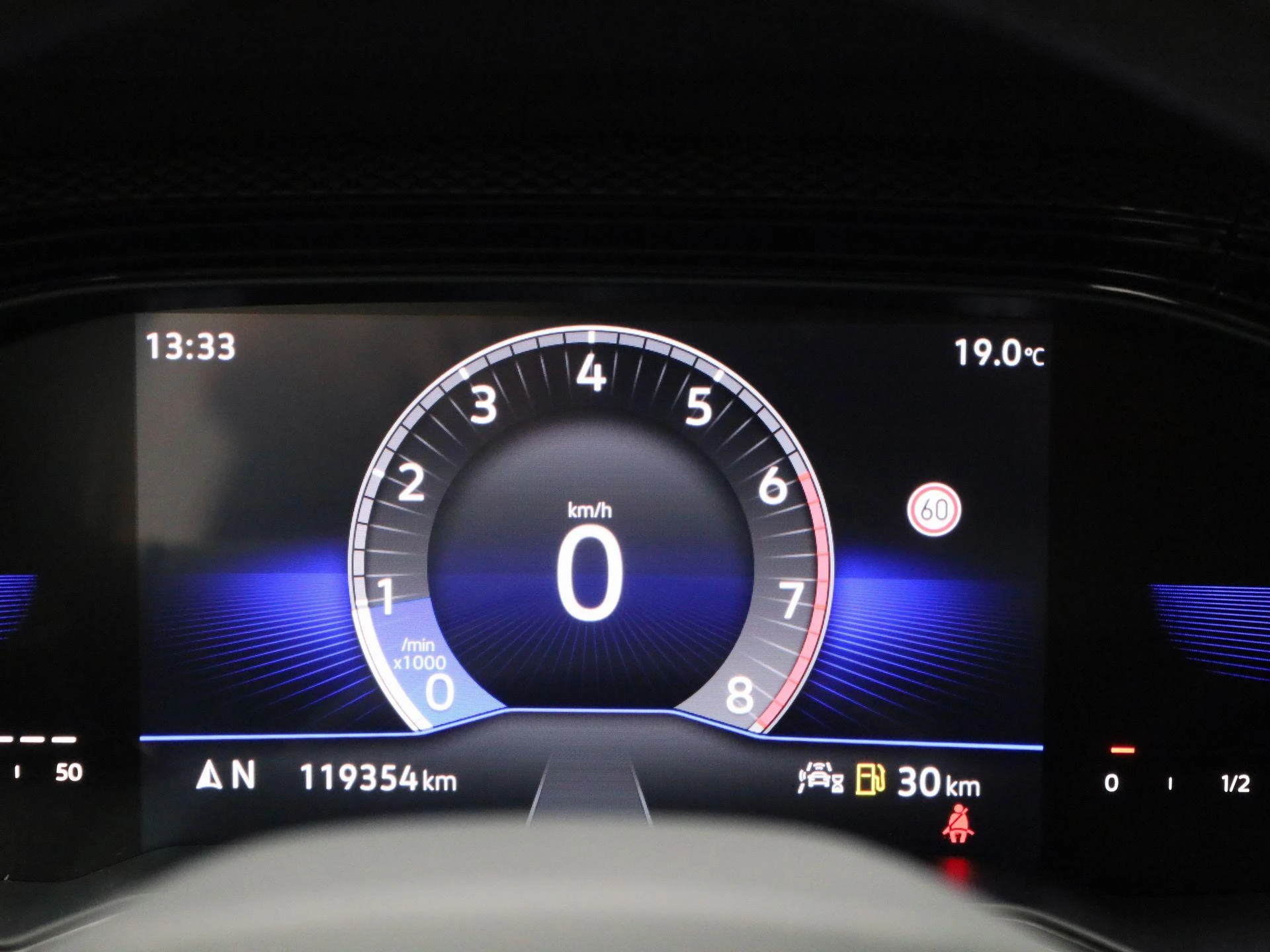 Volkswagen-Polo-image-7