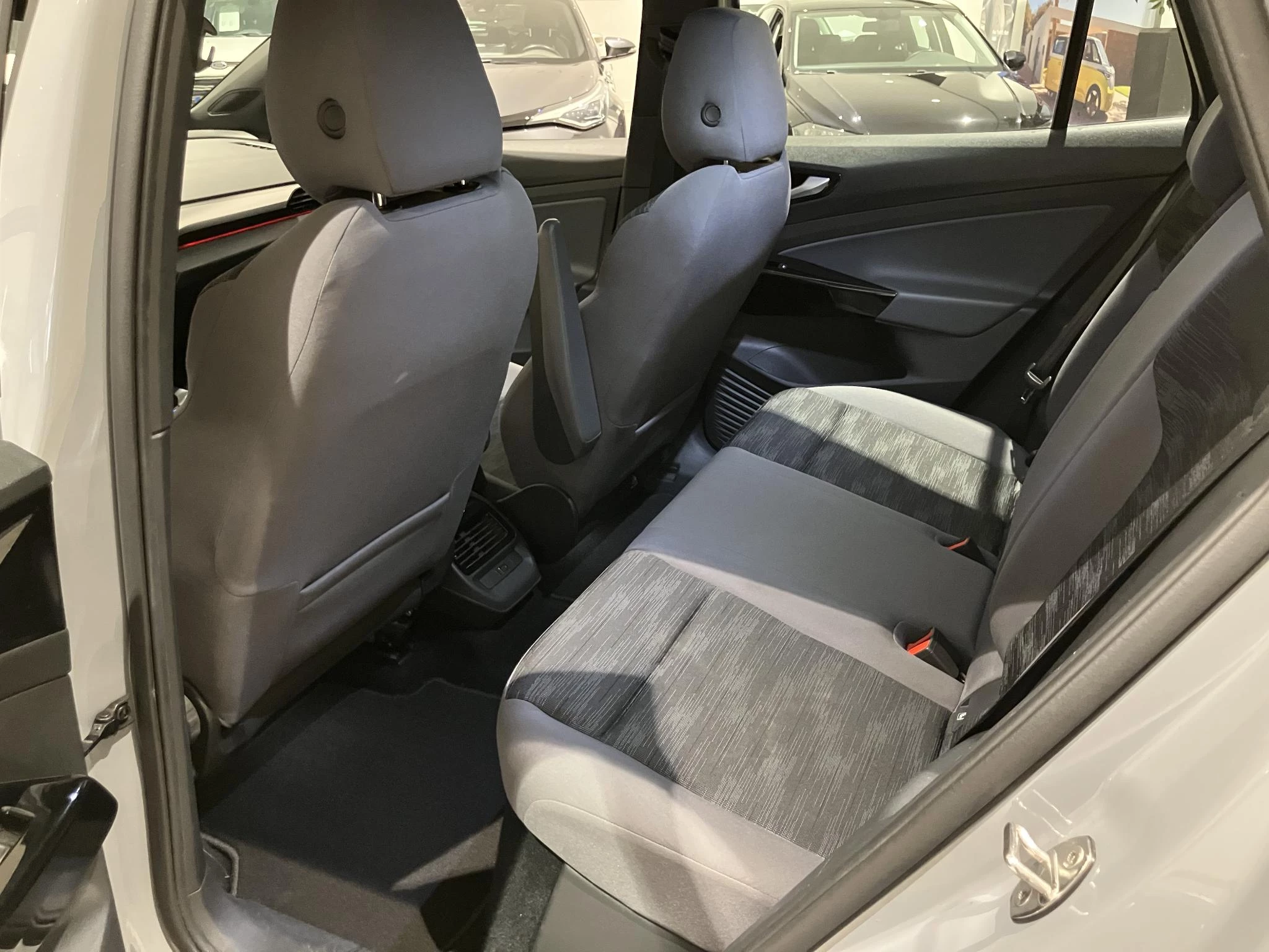 Volkswagen-ID.4-image-10