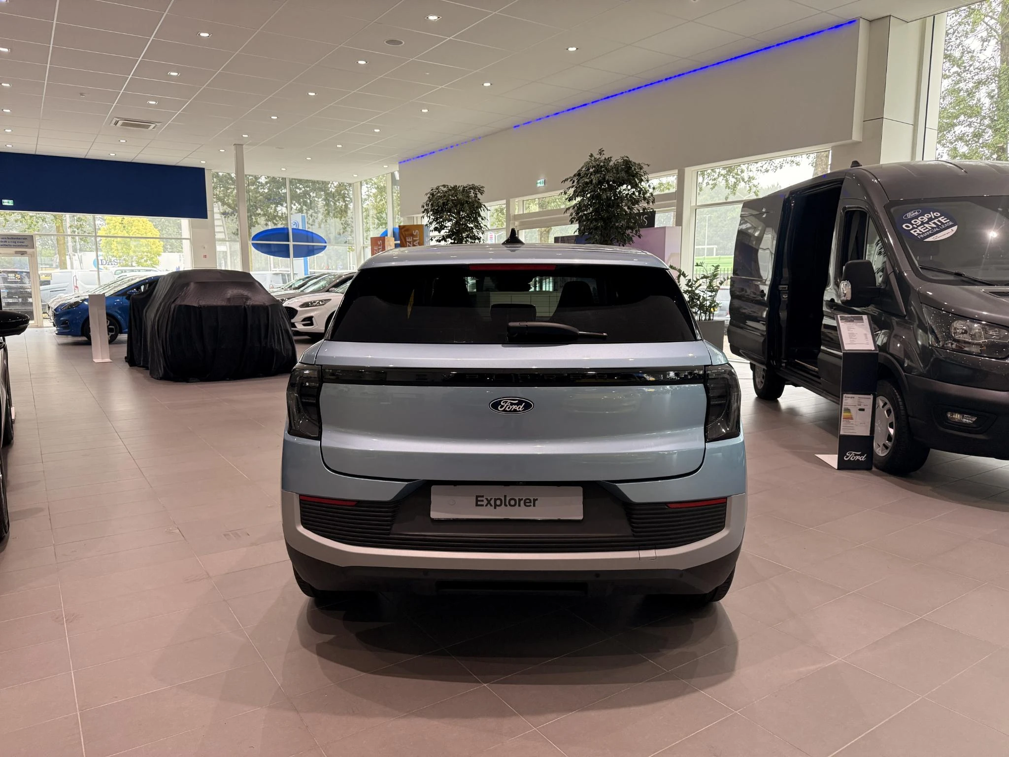 Ford-Explorer-image-2