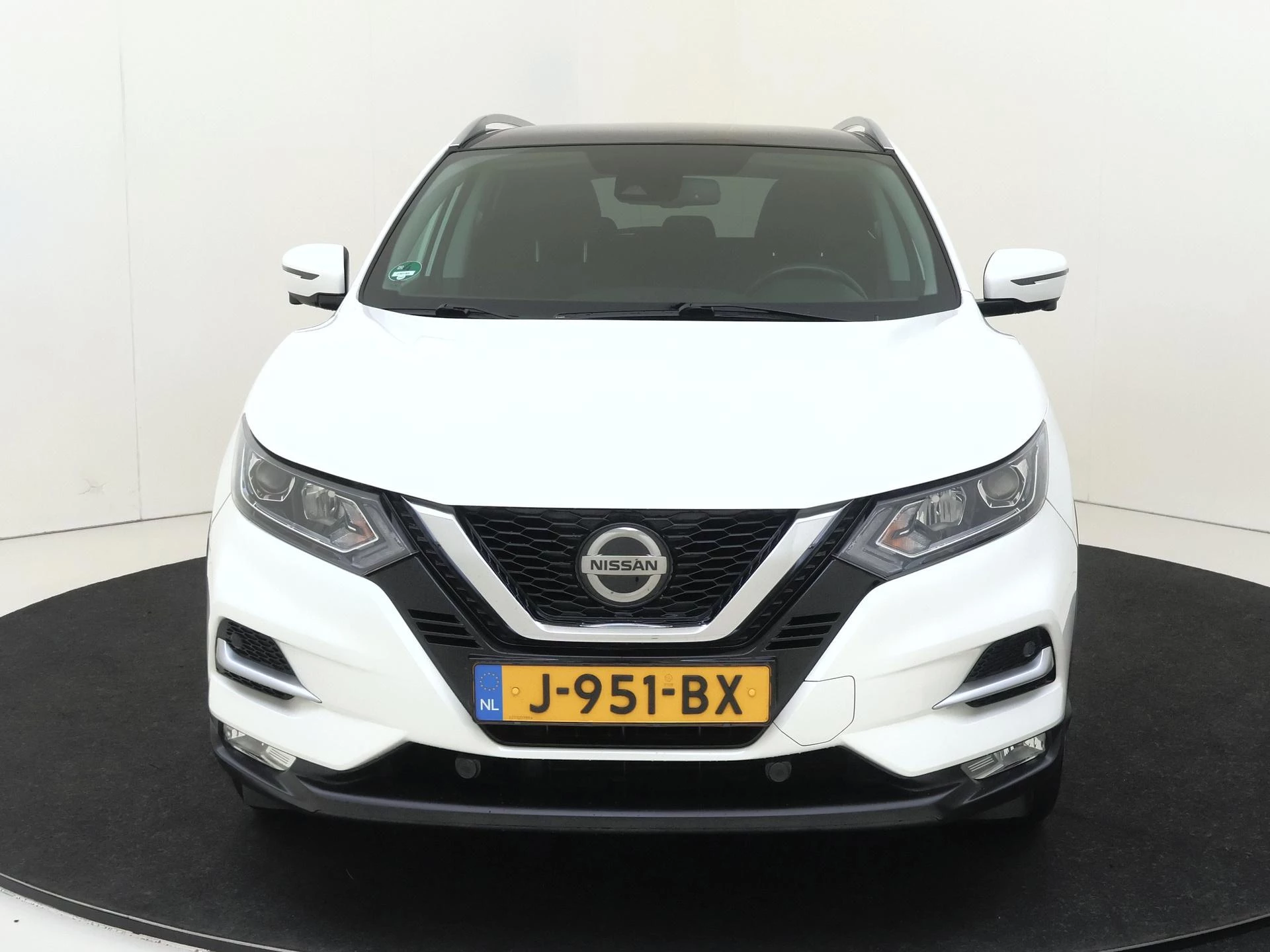 Nissan-QASHQAI-image-5
