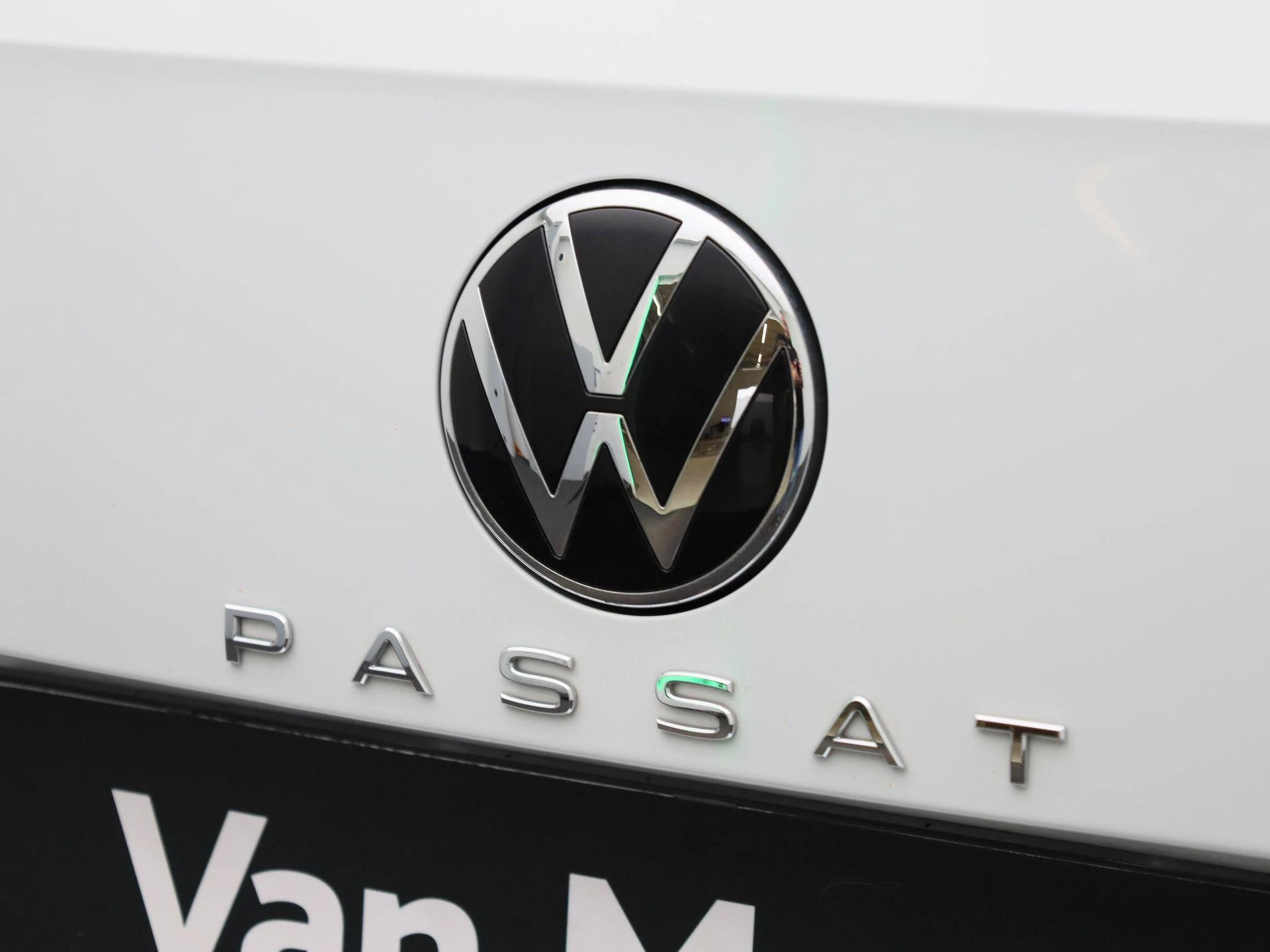 Volkswagen-Passat-image-44