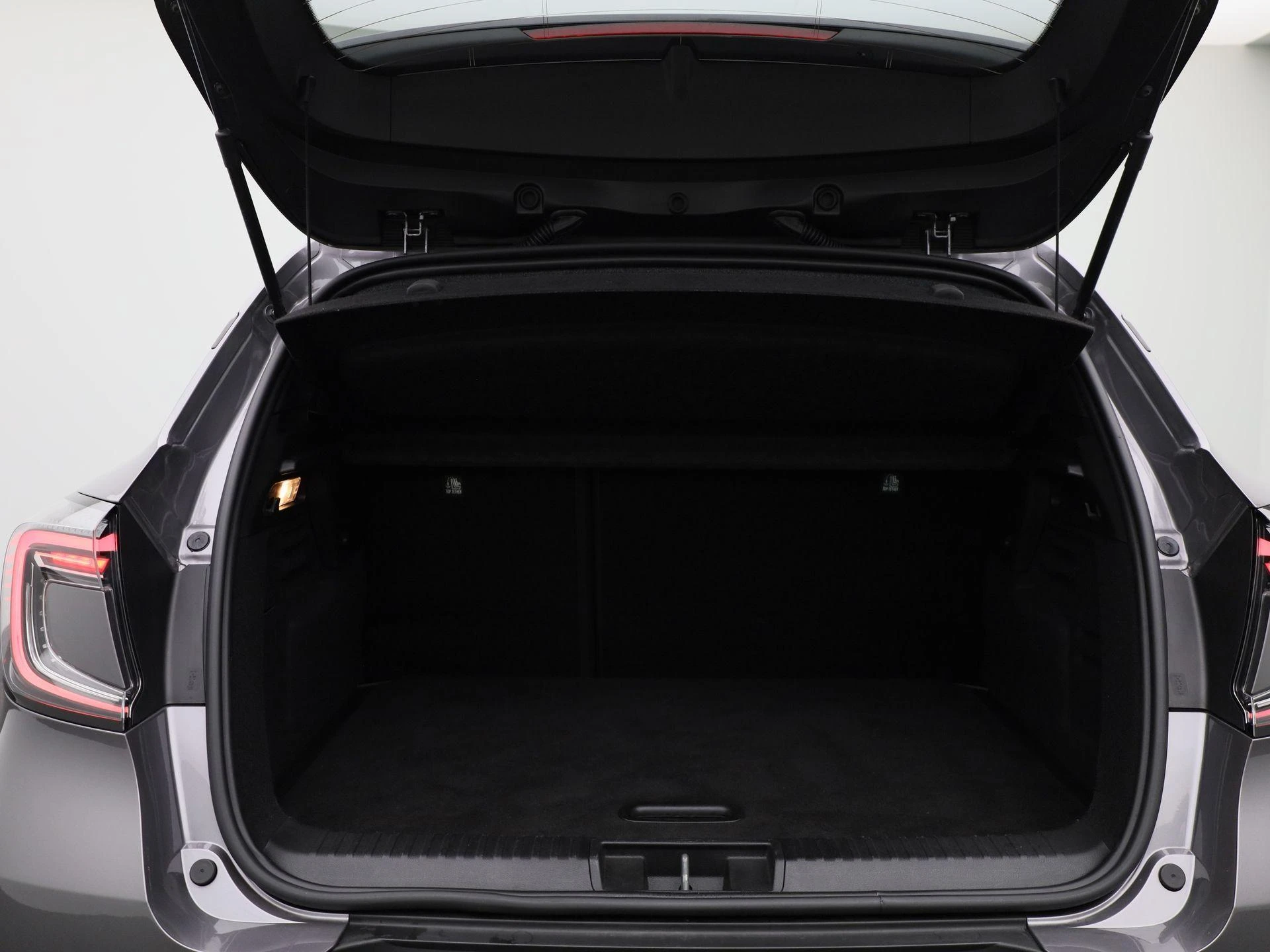 Renault Captur 1.8 E-Tech full hybrid 160 techno