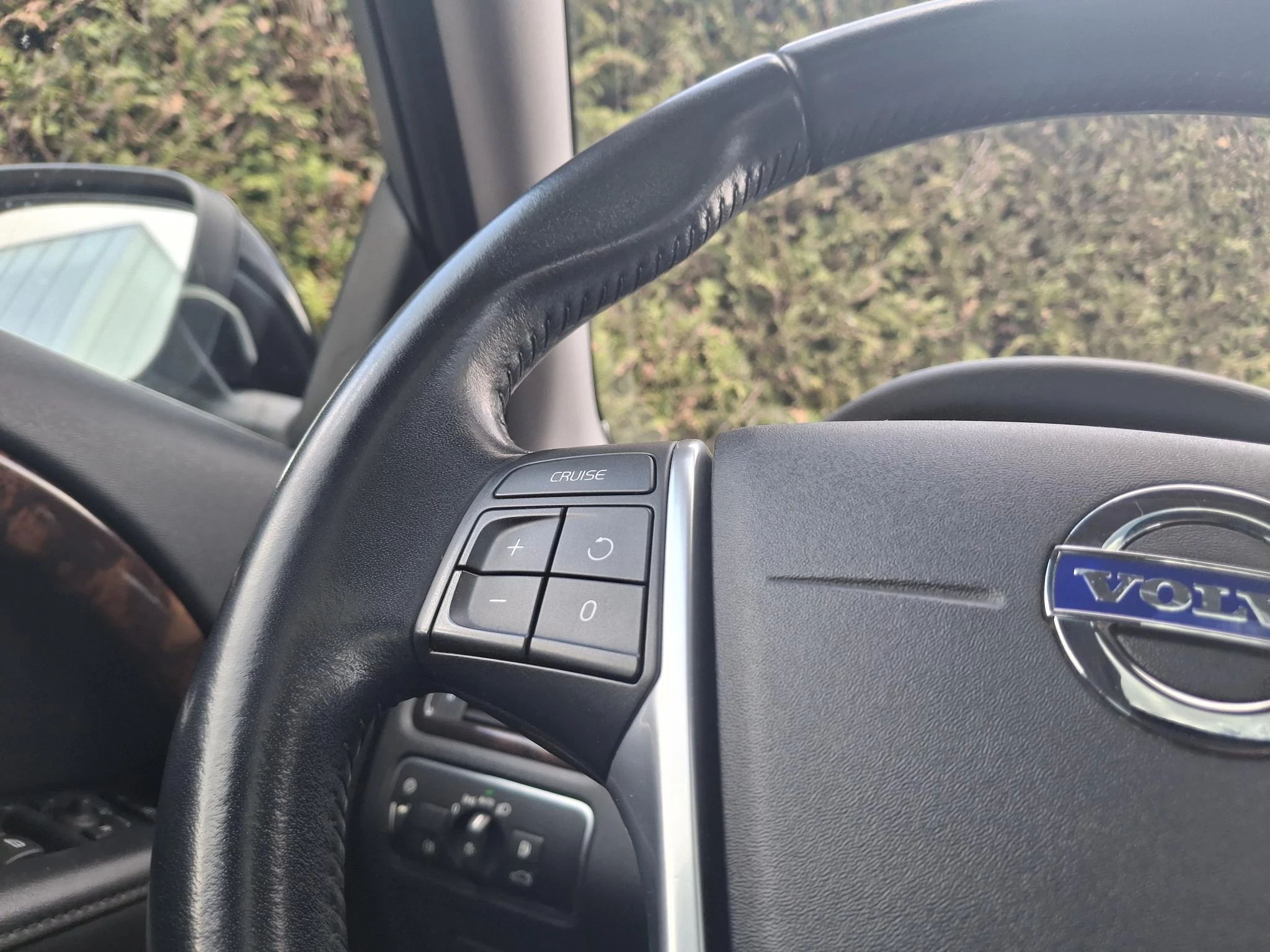 Volvo-V70-image-24