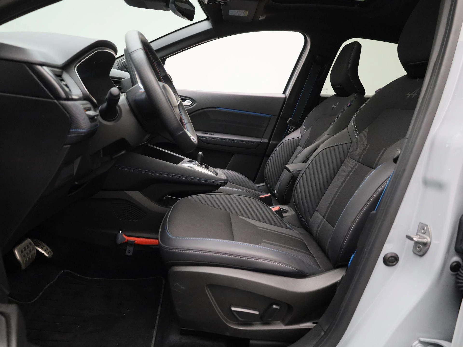 Renault-Captur-image-9