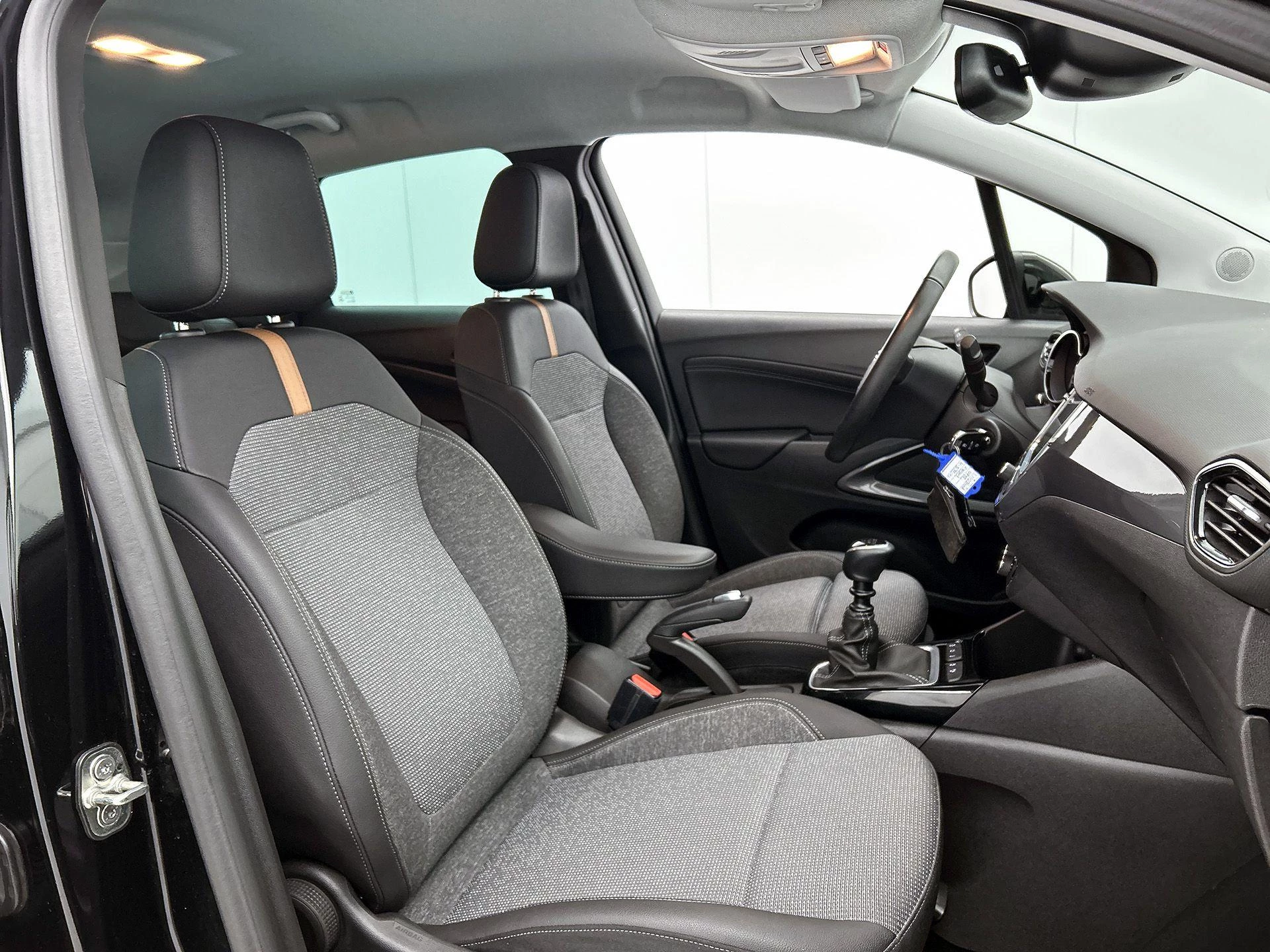 Opel-Crossland-image-36