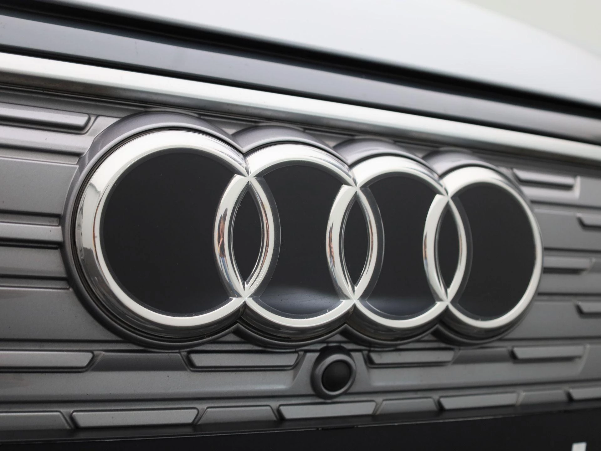 Audi-Q4 Sportback e-tron-image-39