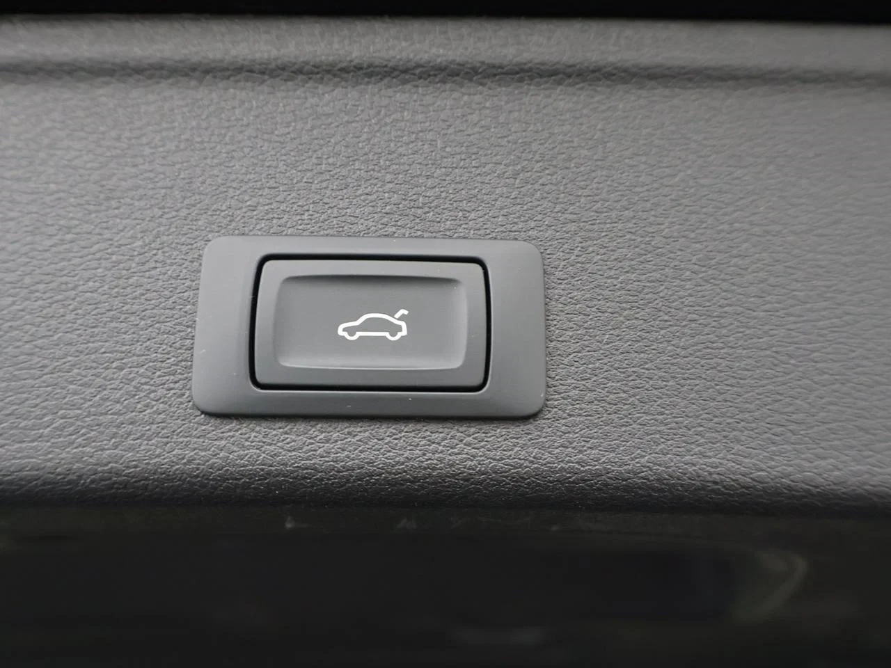 Audi-A4-image-10