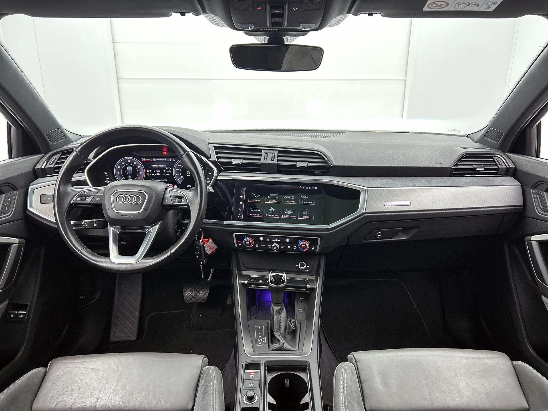 Audi-Q3-image-15