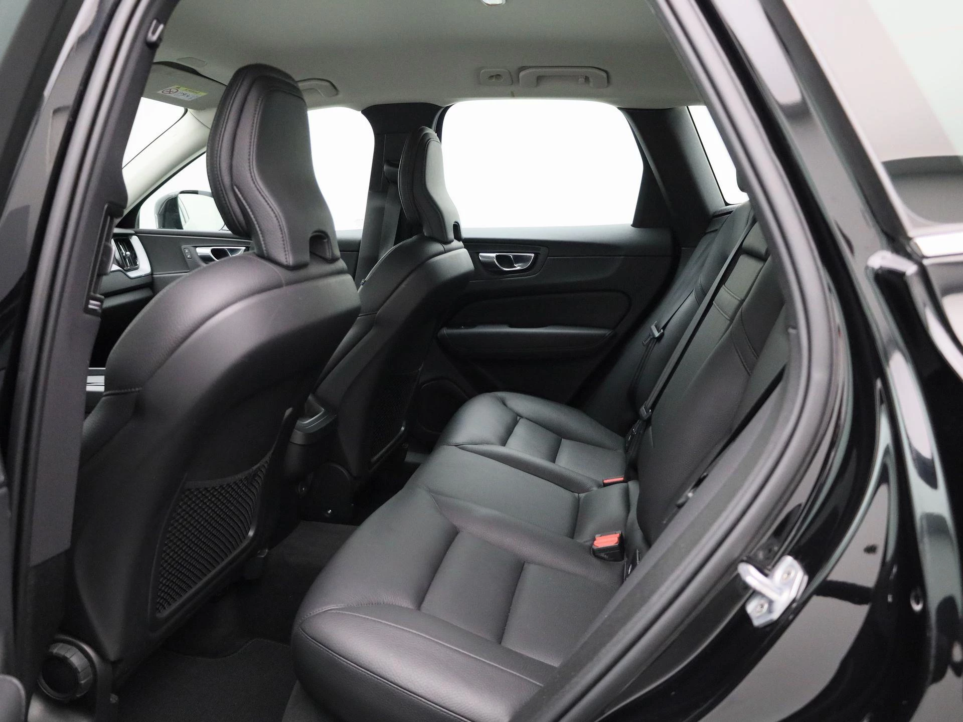 Volvo-XC60-image-9