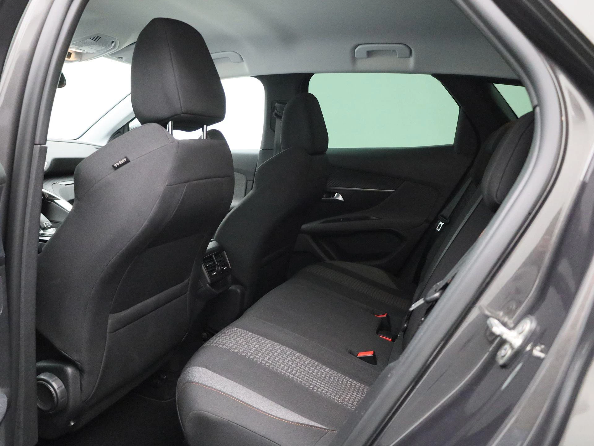 Peugeot-3008-image-9