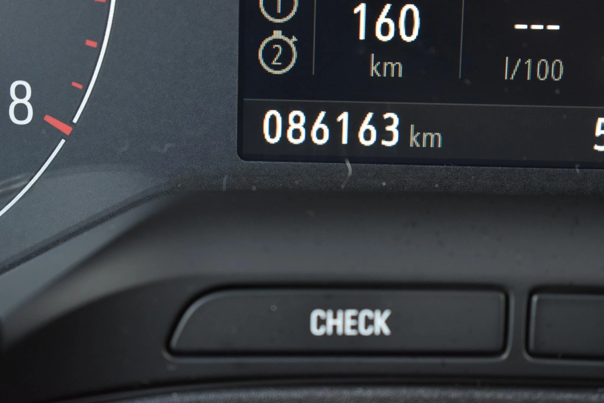 Opel-Grandland X-image-18