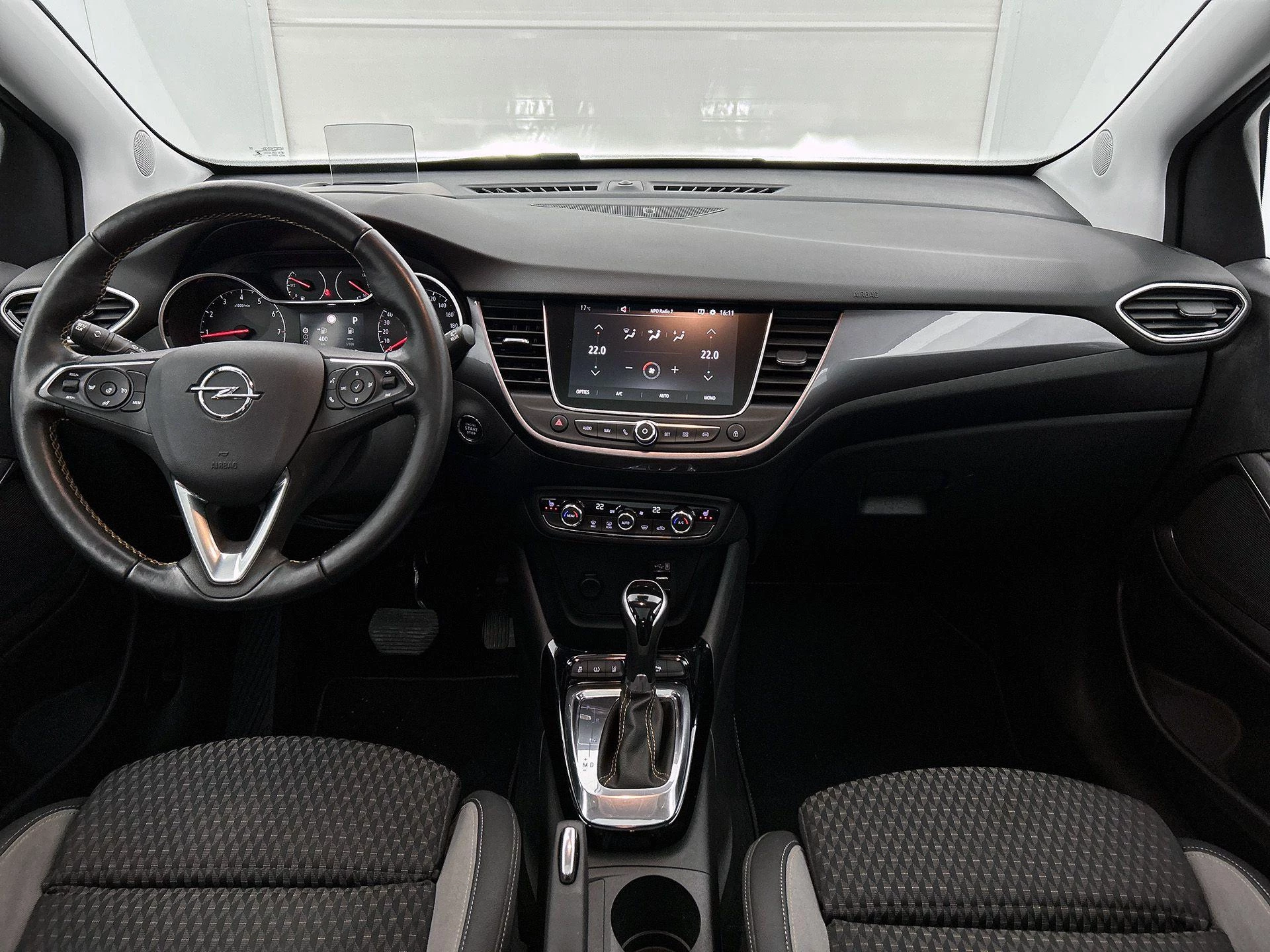 Opel-Crossland X-image-21
