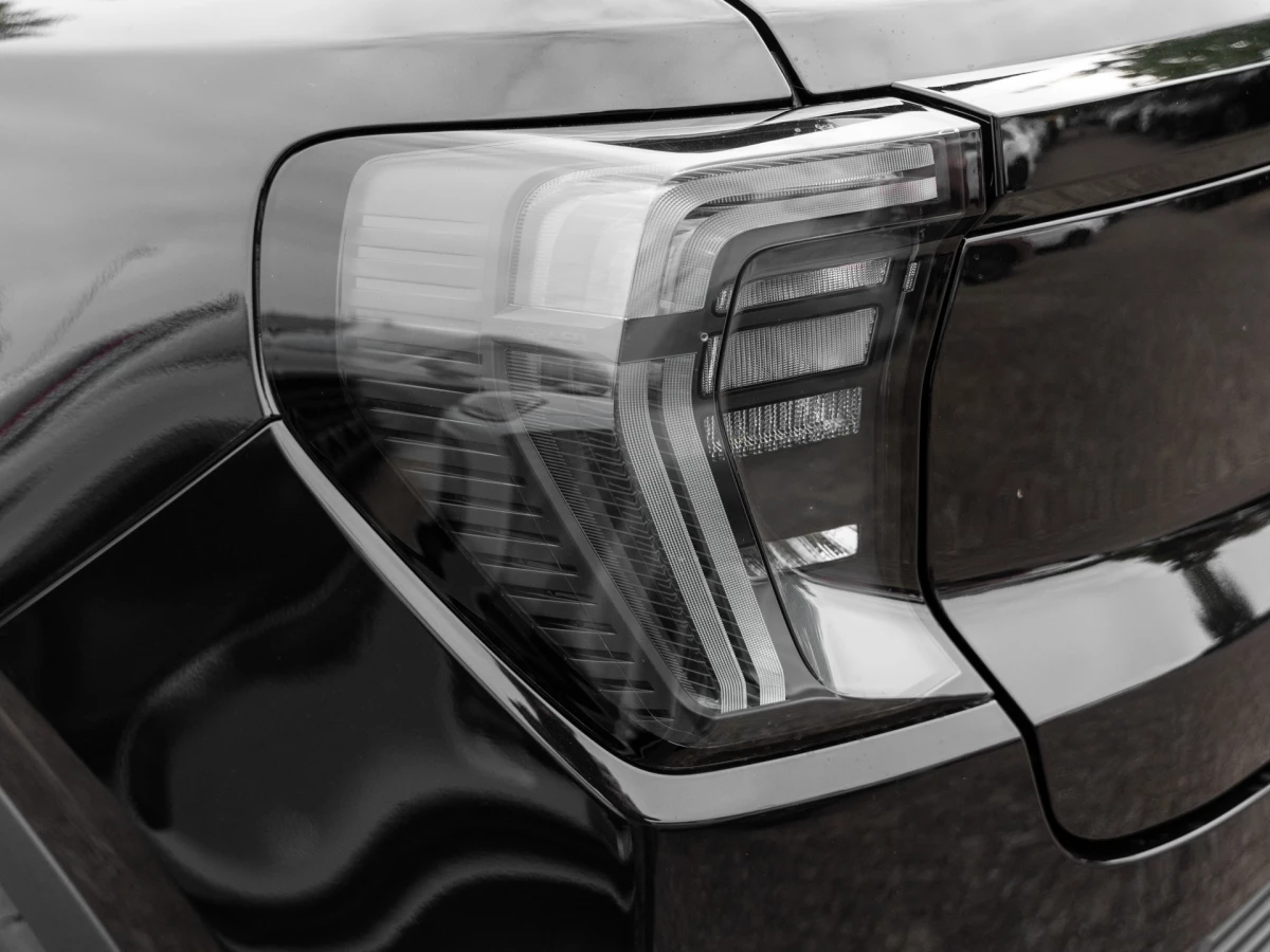 Ford Explorer Premium Extended Range | Pano | 360Grad | Leder | ACC