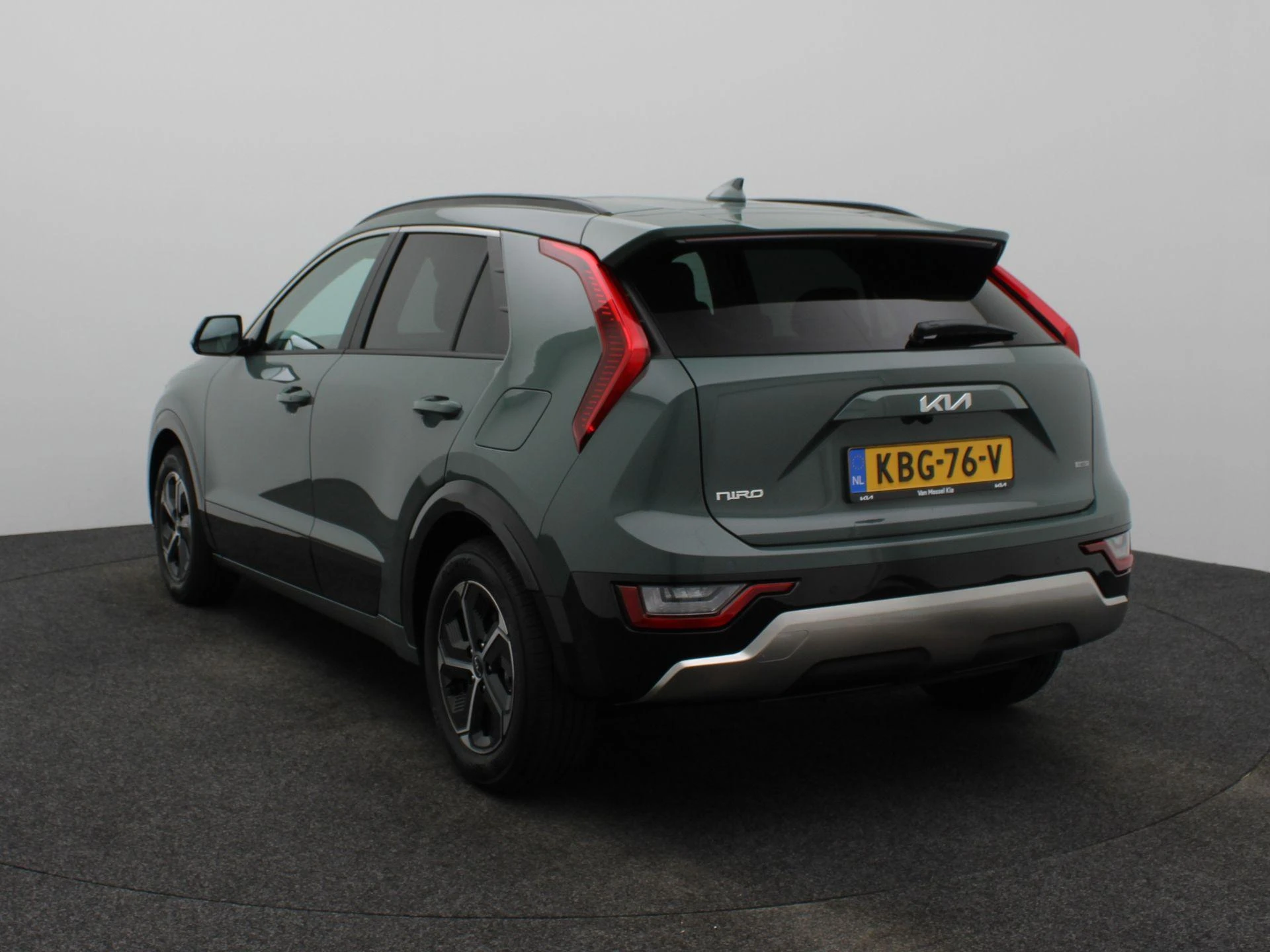 Kia-Niro-image-1