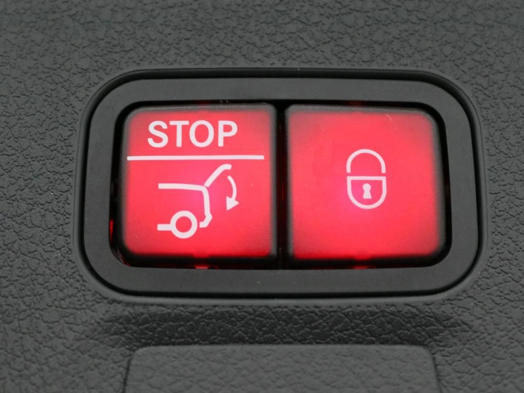 Mercedes-Benz CLA 250 e AMG Line Shooting Brake + TREKHAAK + CARPLAY + NIGHTPAKKET +