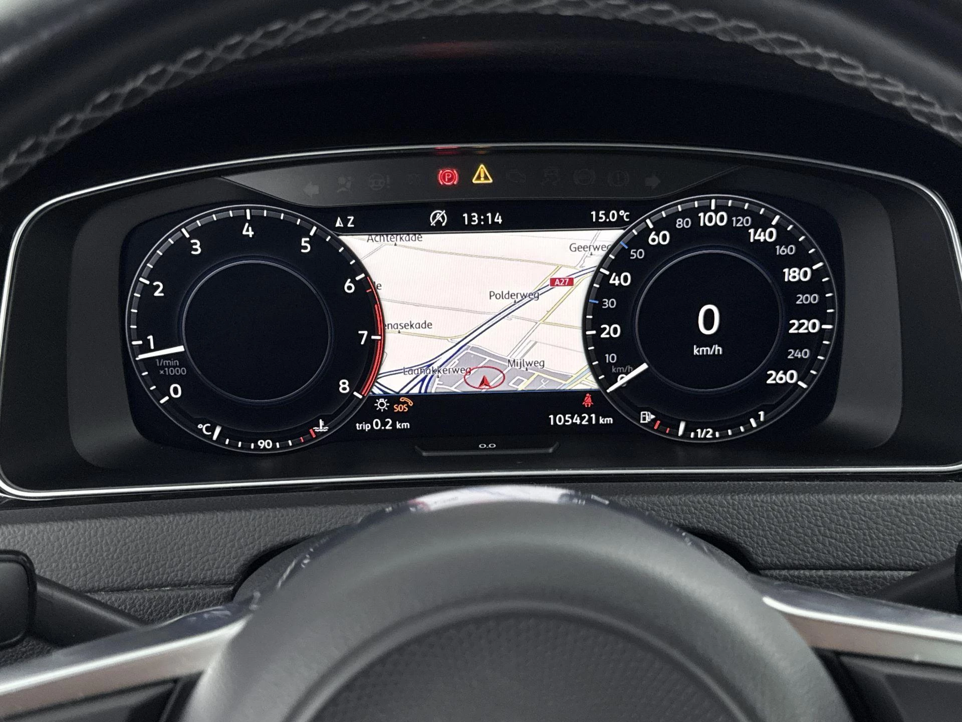 Volkswagen-Golf-image-8