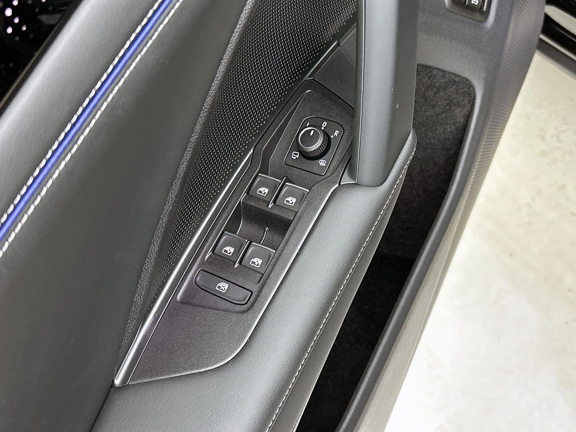 Volkswagen-Tiguan-image-46