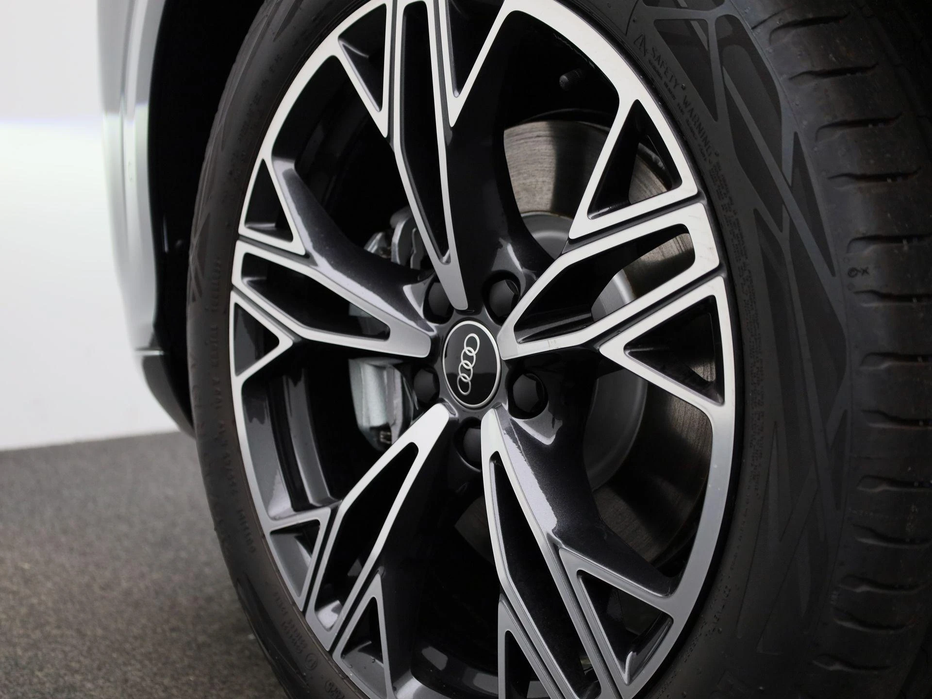 Audi-Q3-image-61