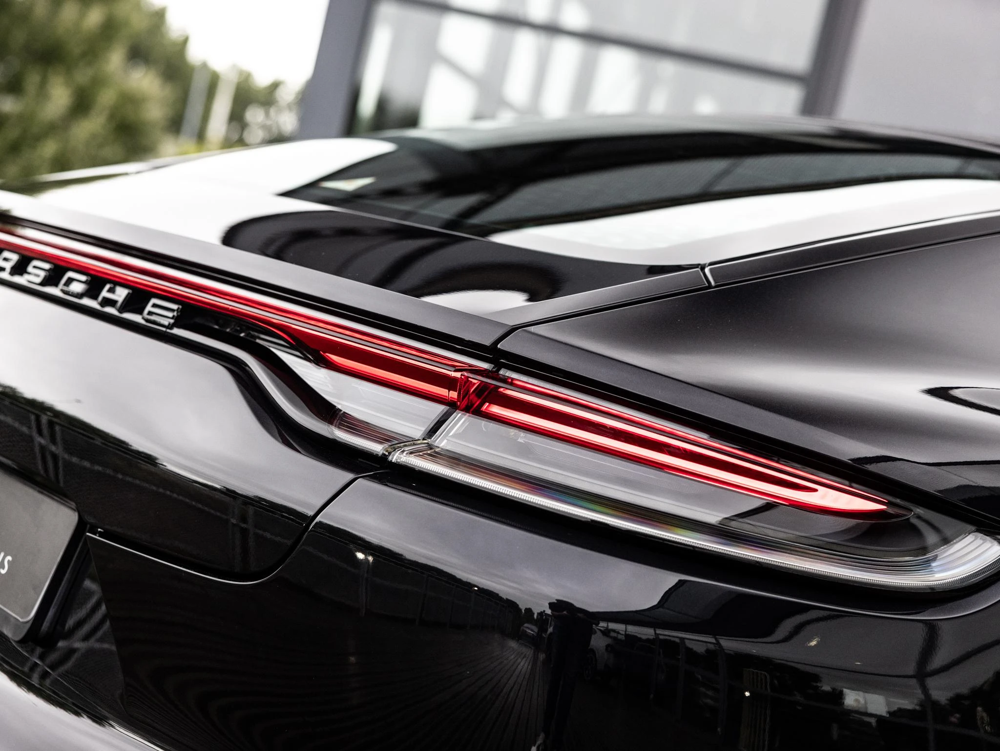Porsche-Panamera-image-45