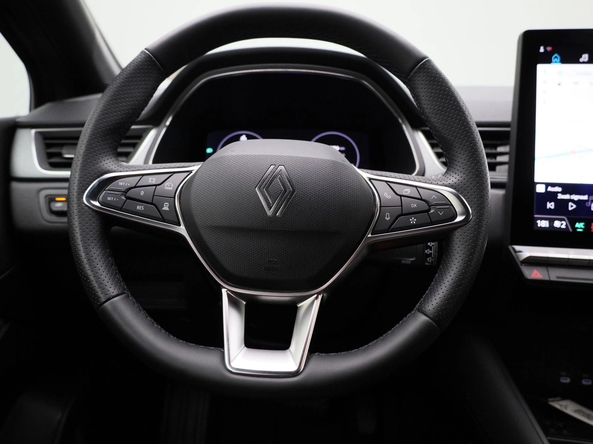 Renault-Captur-image-6