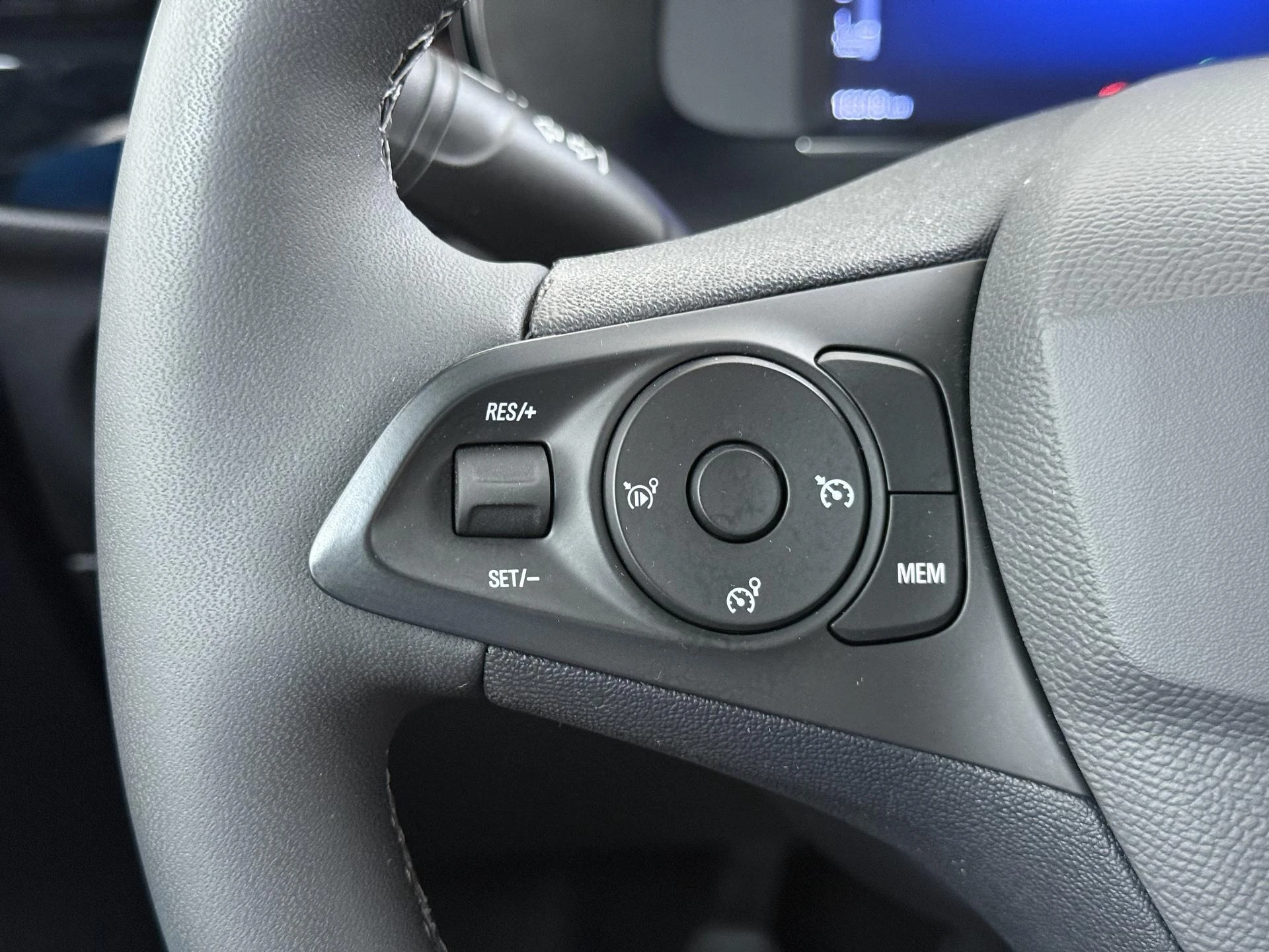 Opel-Corsa-image-11