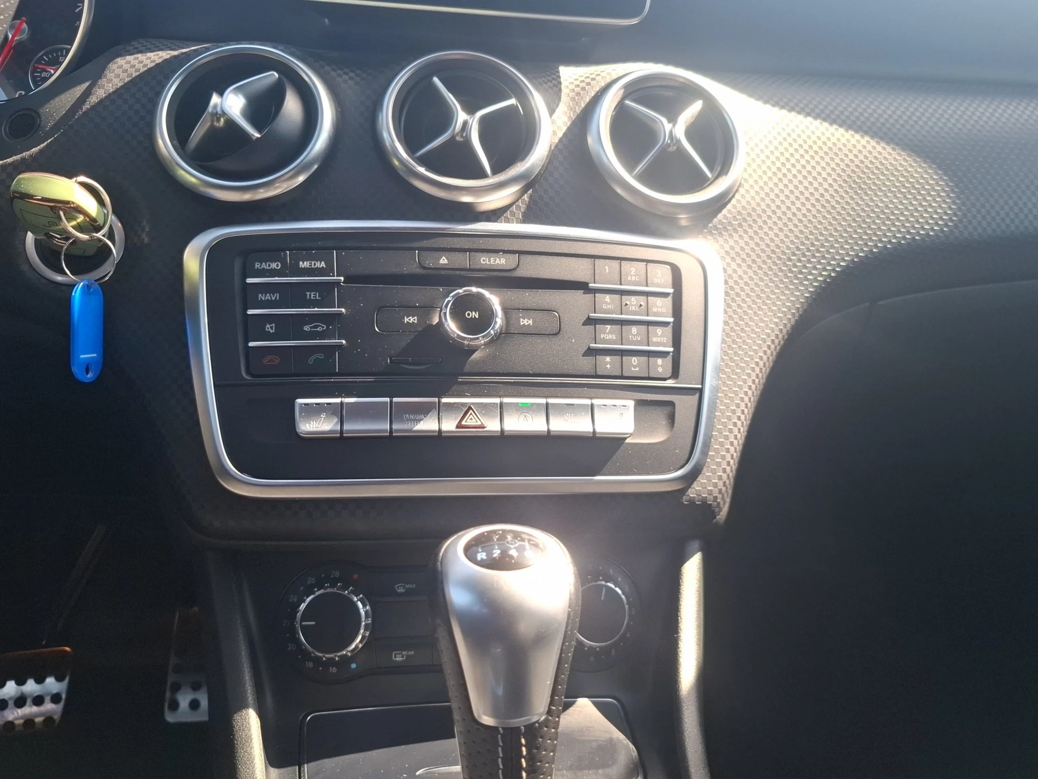 Mercedes-Benz-A-Klasse-image-13