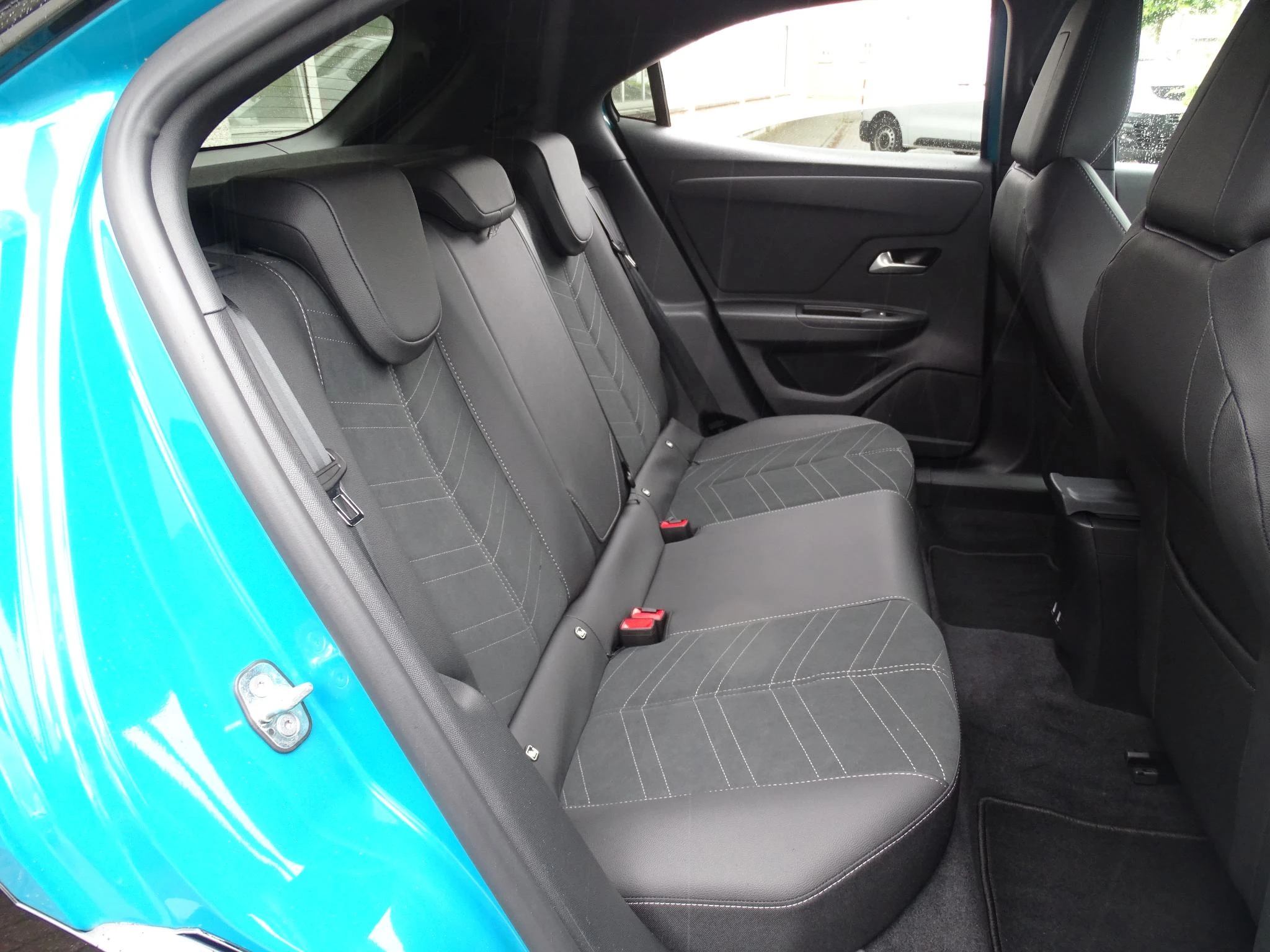 Opel-Mokka-e-image-14