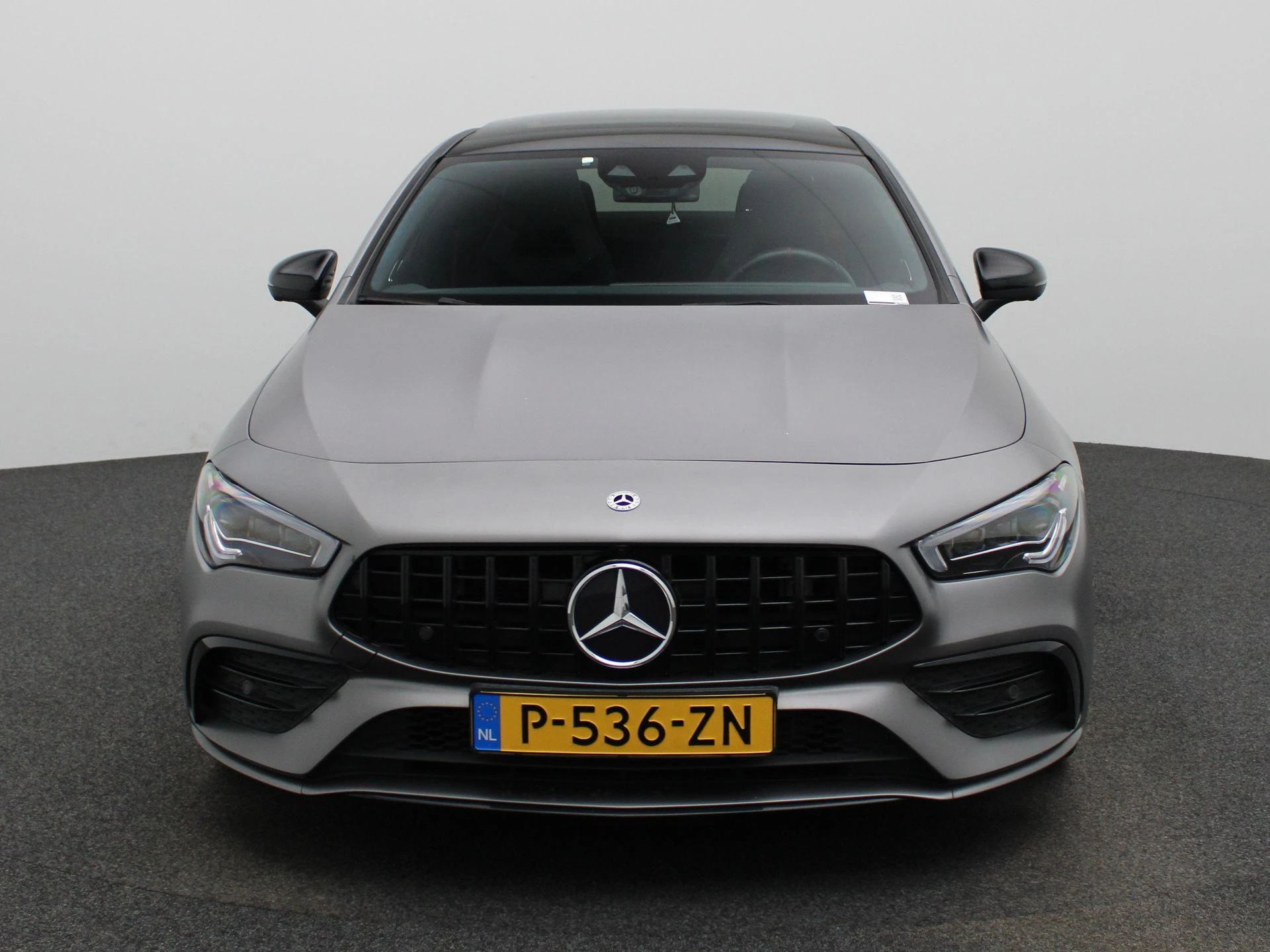 Mercedes-Benz-CLA-image-2