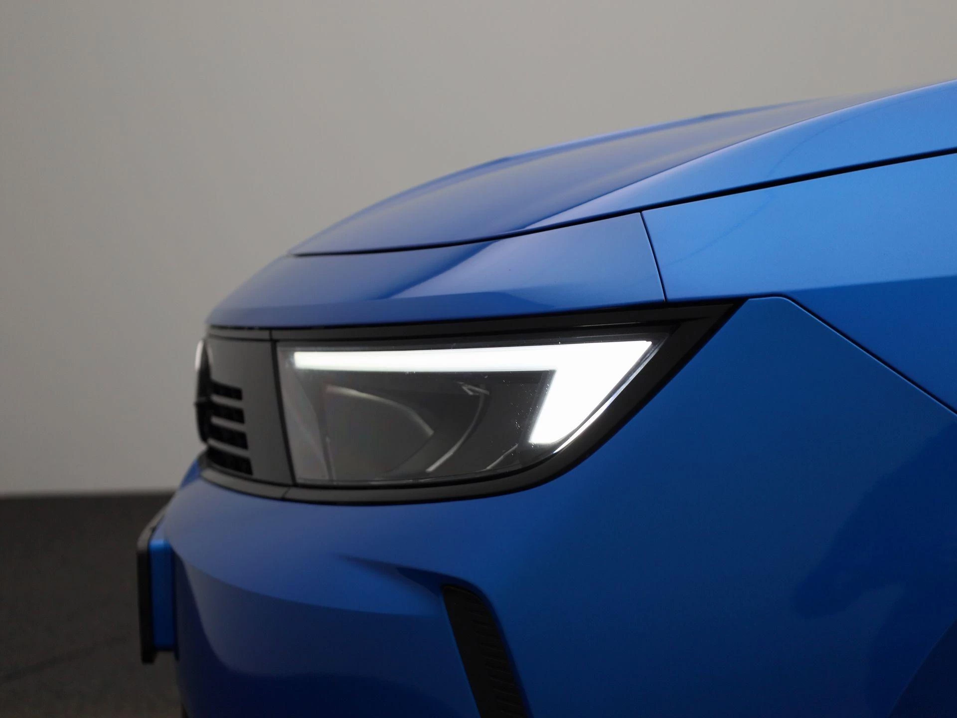 Opel-Astra-image-14