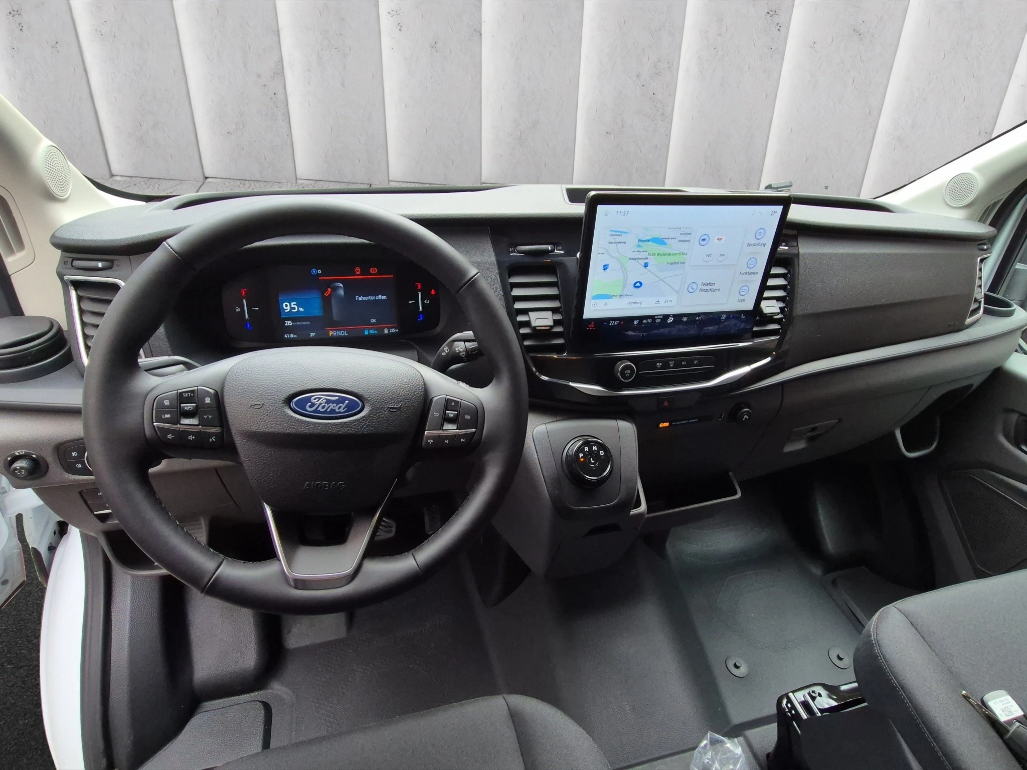 Ford-Transit-image-11