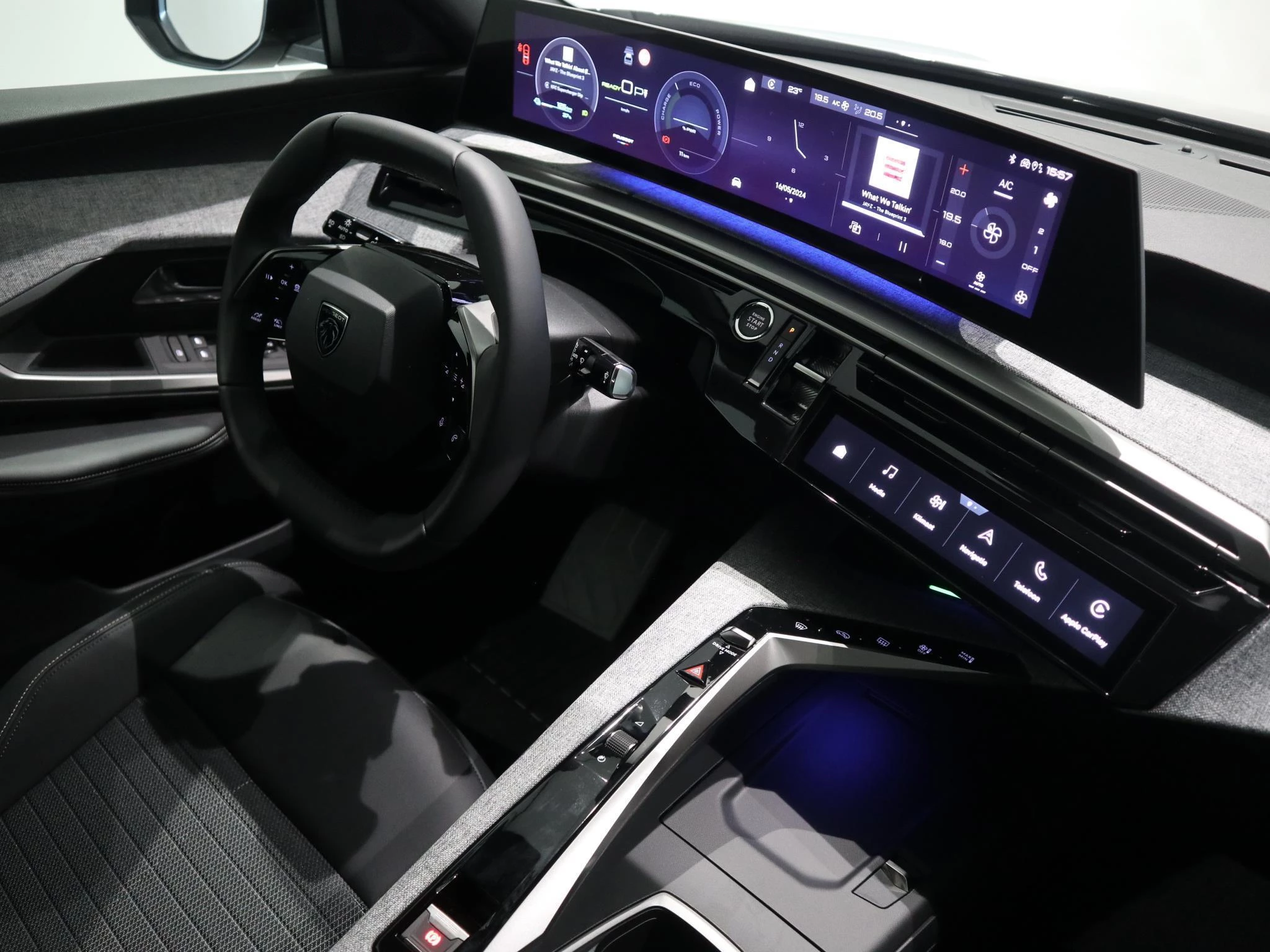 Peugeot-e-3008-image-30