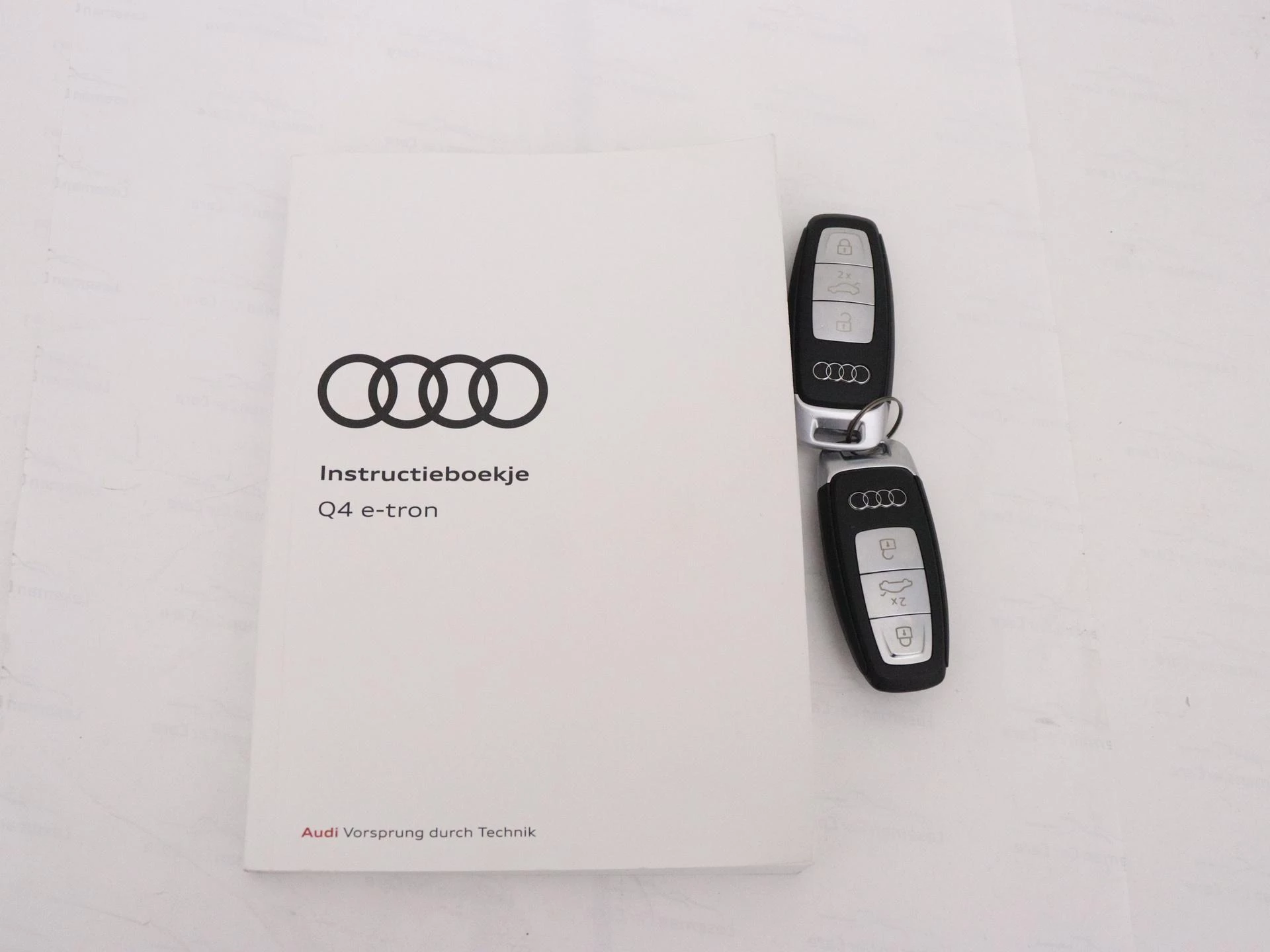 Audi-Q4 e-tron-image-17