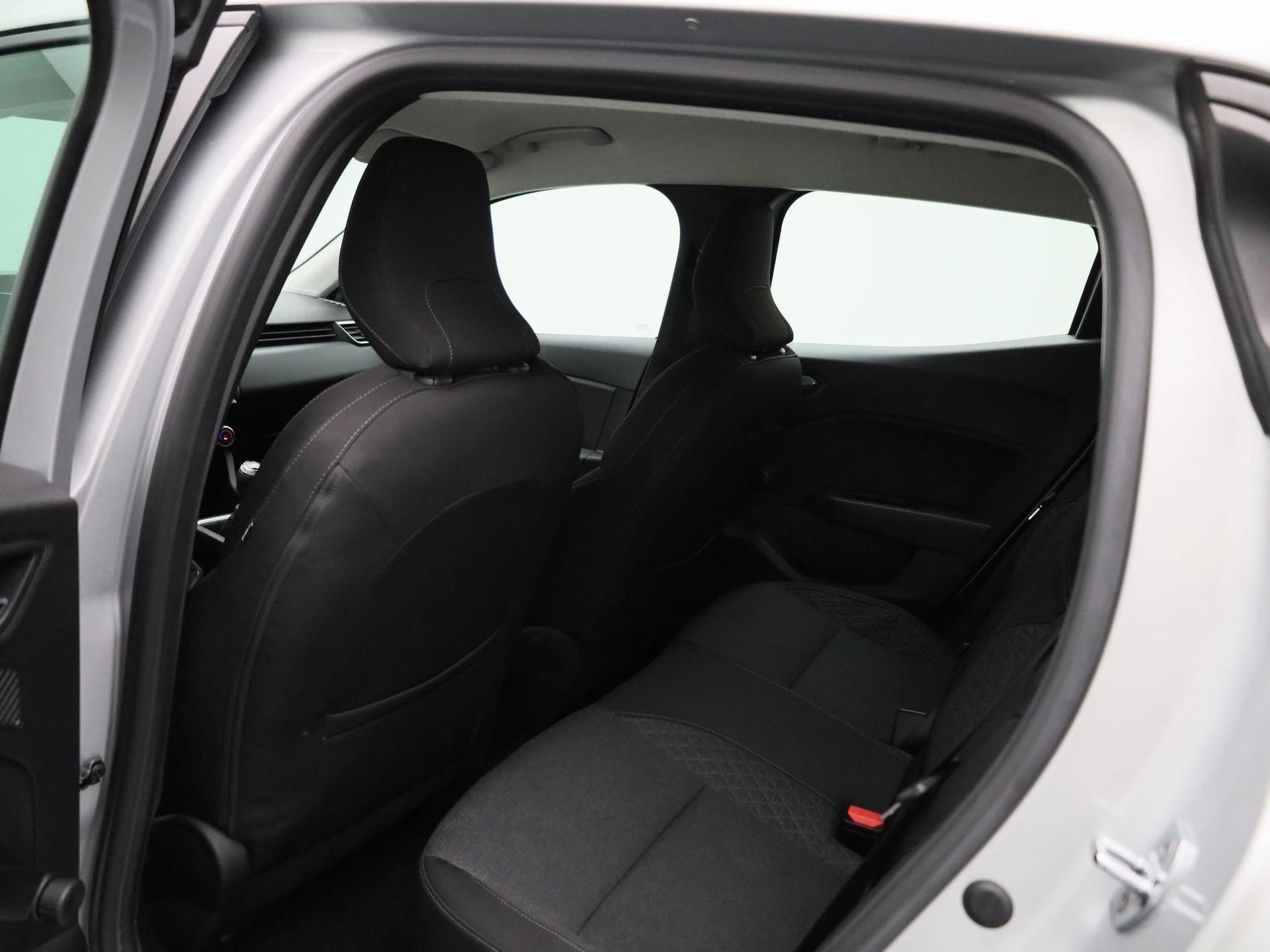 Renault-Clio-image-9
