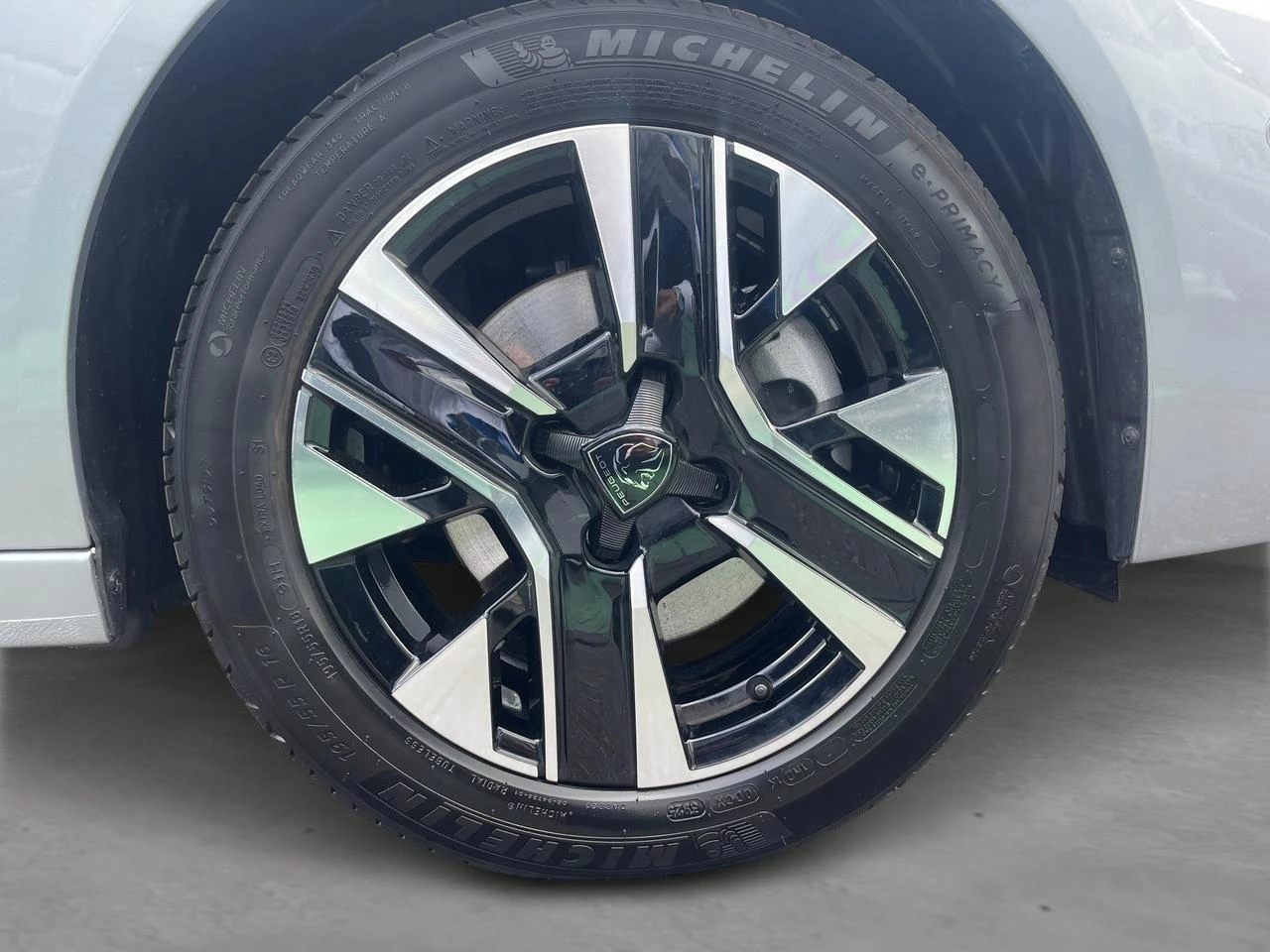 Peugeot-208-image-5