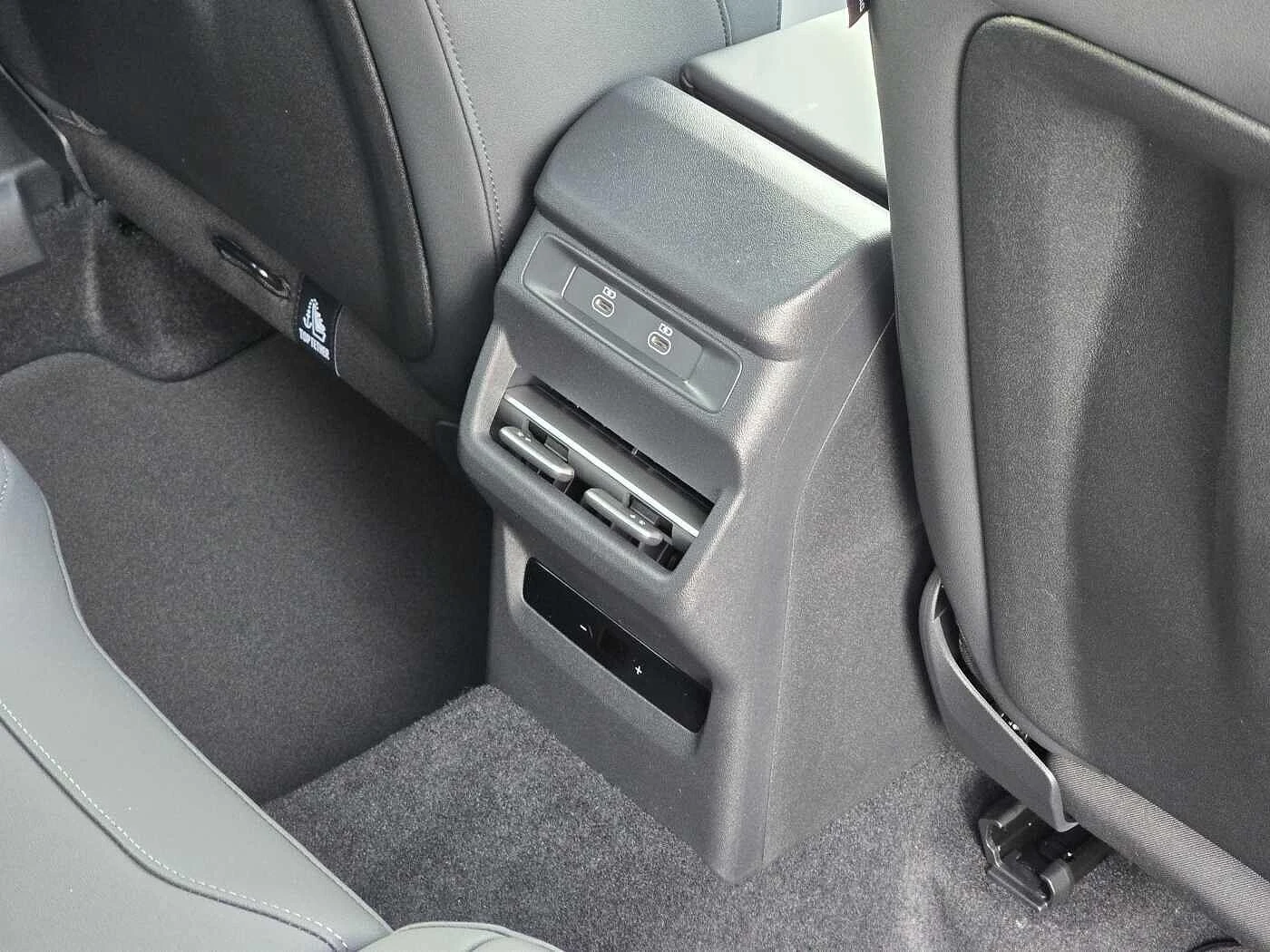 Audi-Q3-image-37