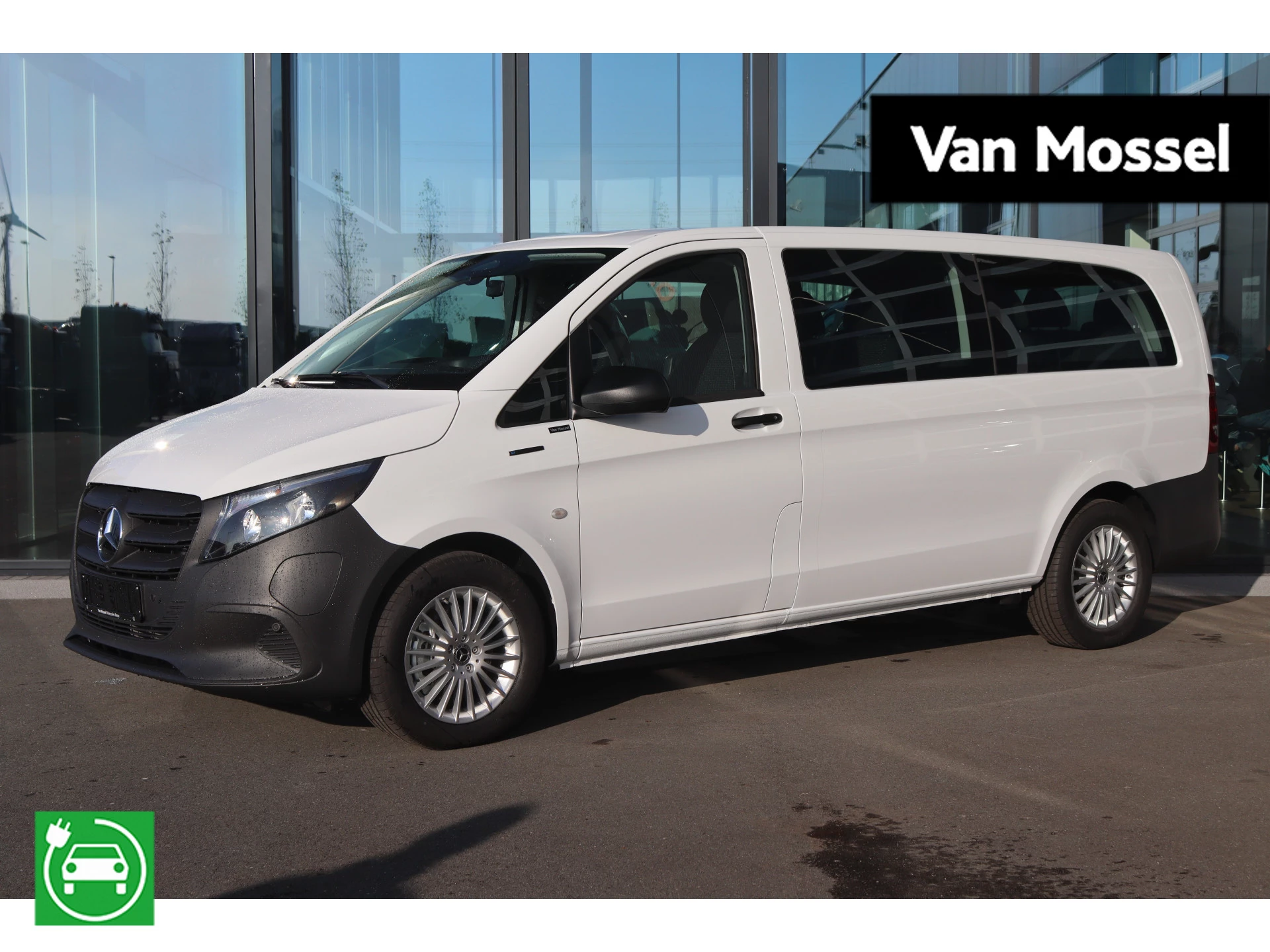 Mercedes-Benz-eVito-image-0