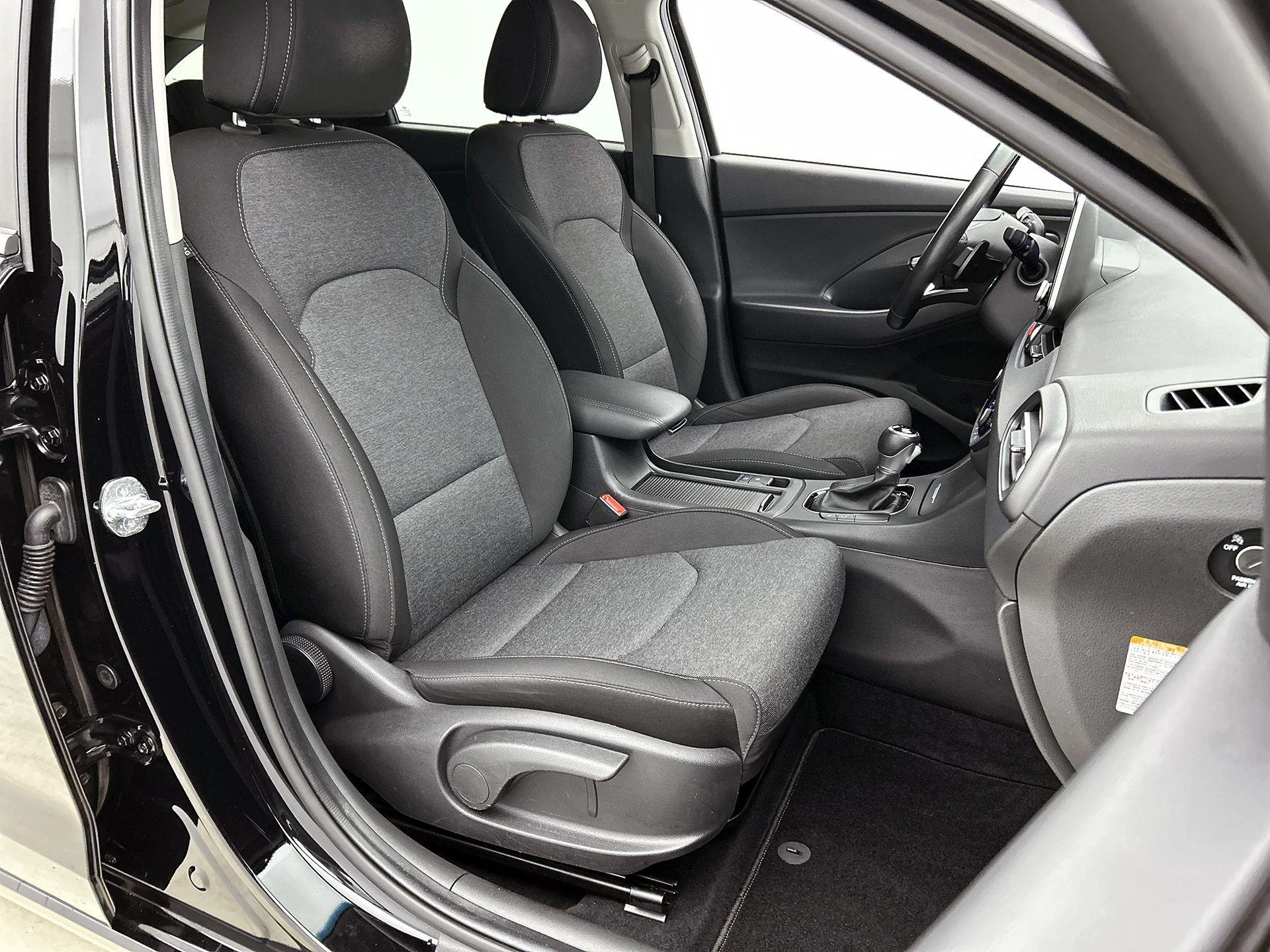 Hyundai-i30-image-38