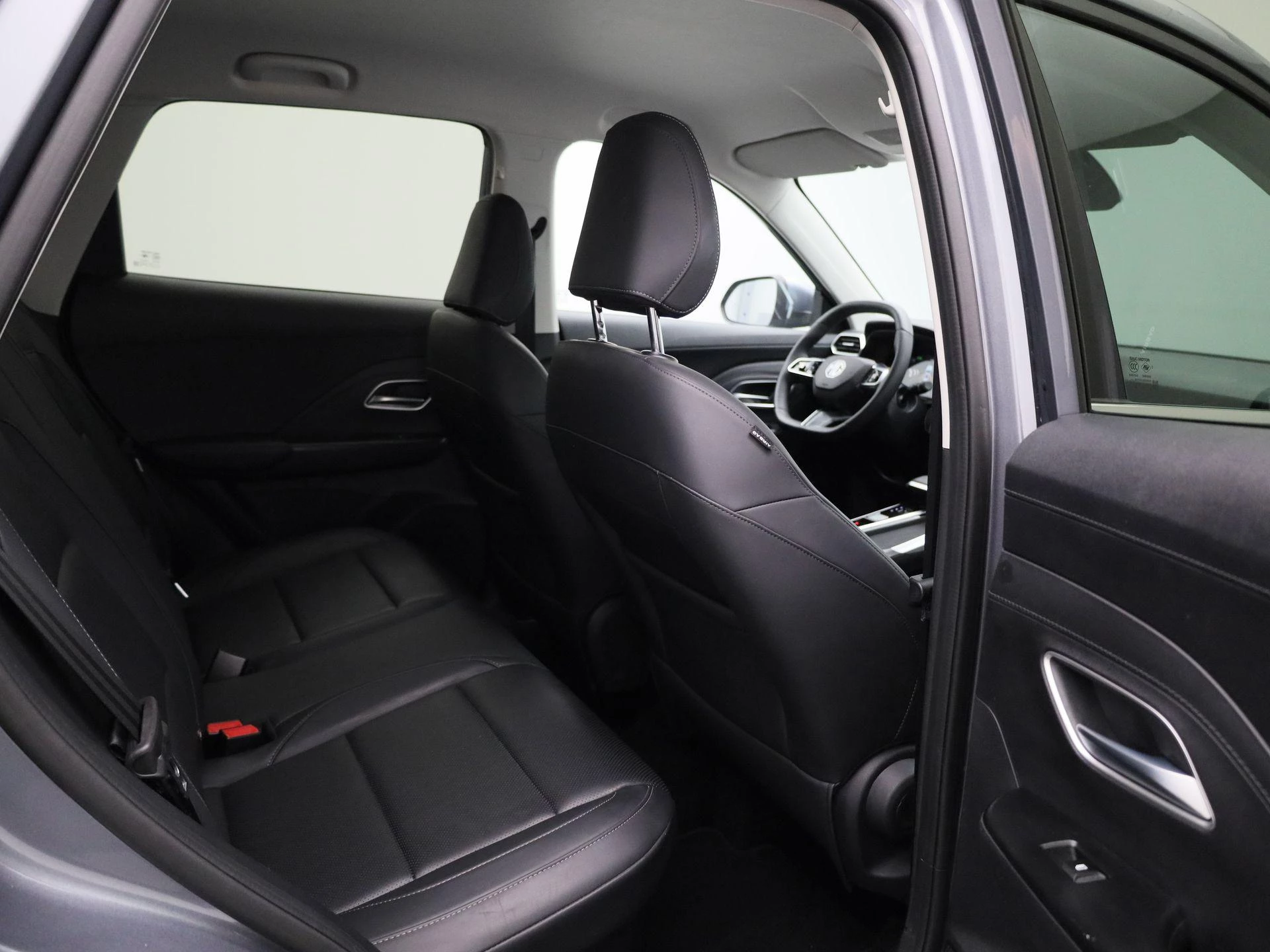 MG-ZS-image-35