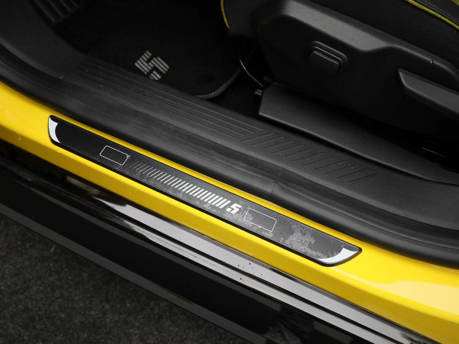 Renault-5-image-37