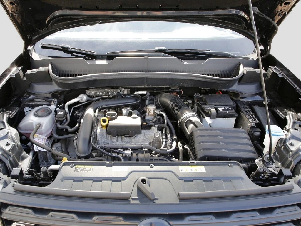 Volkswagen-T-Cross-image-7