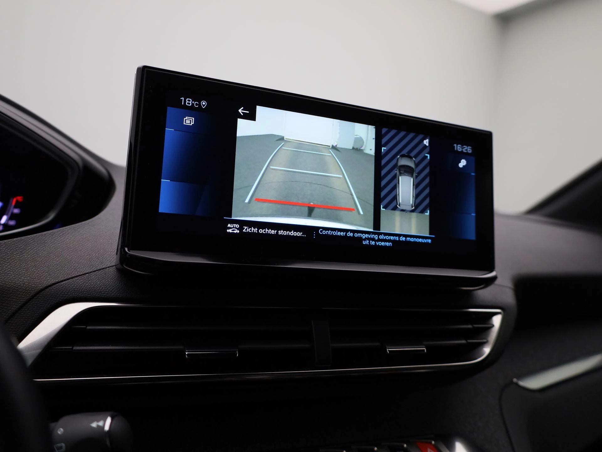 Peugeot-5008-image-15