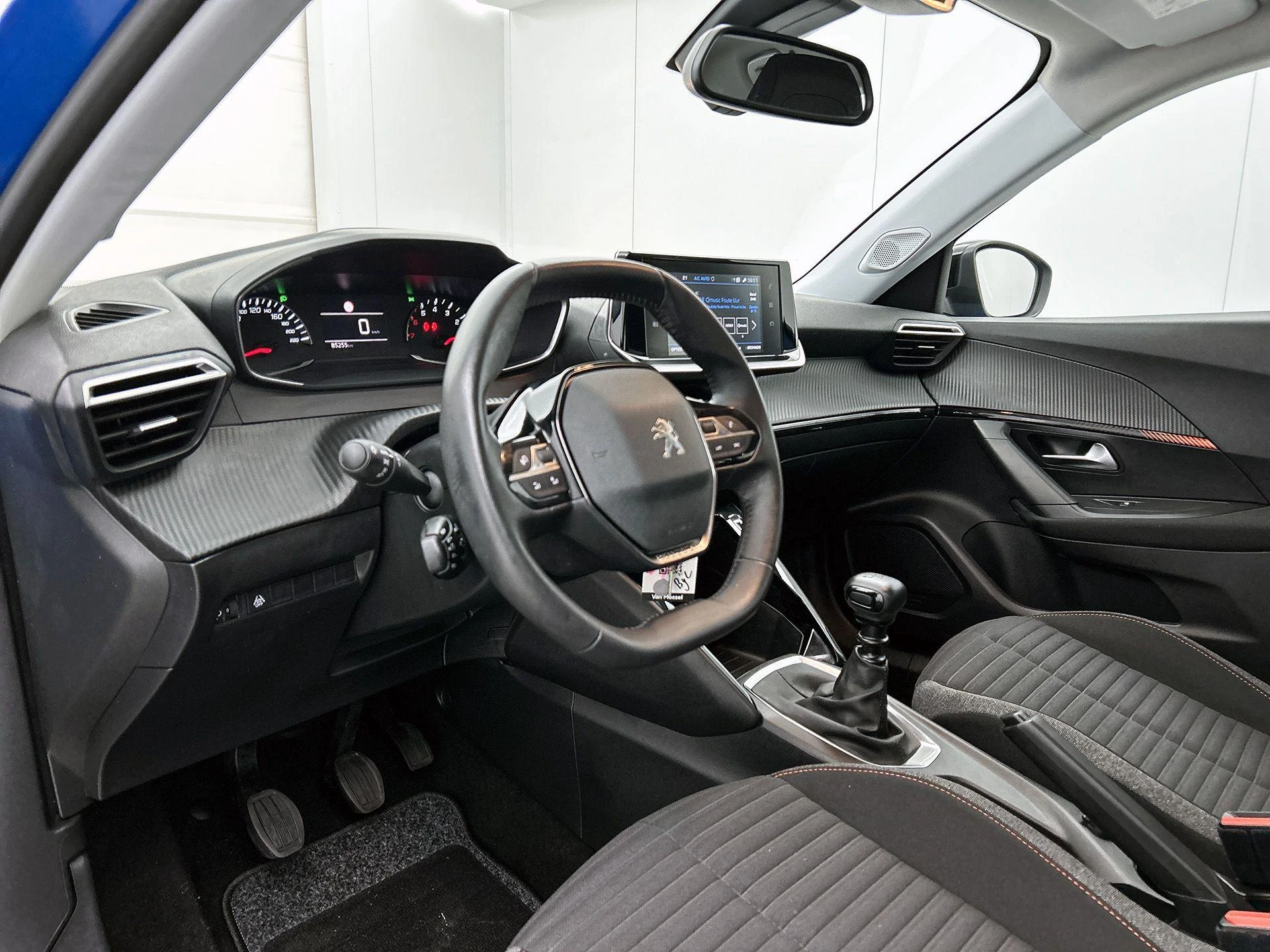Peugeot-2008-image-17