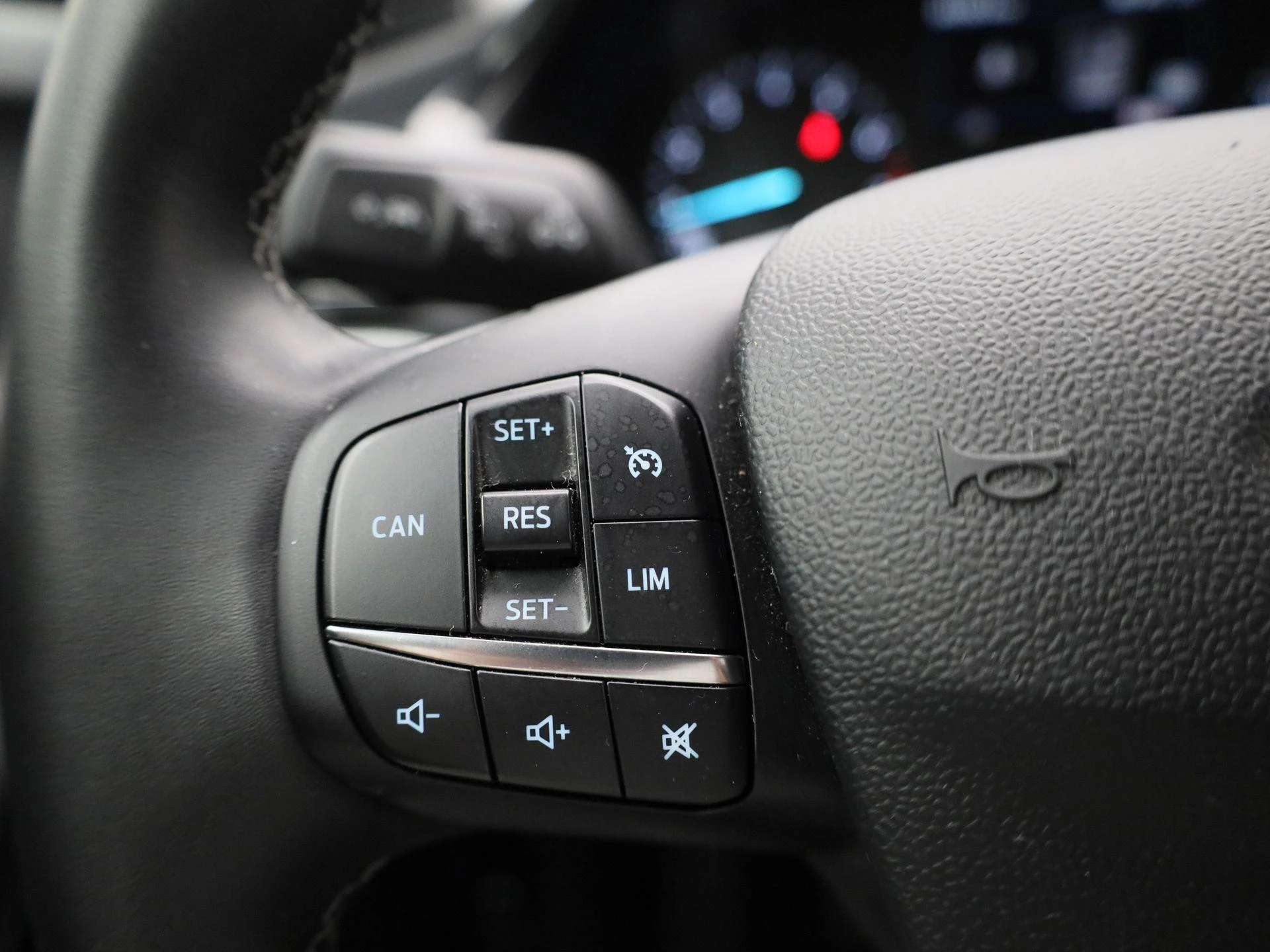 Ford-Puma-image-16