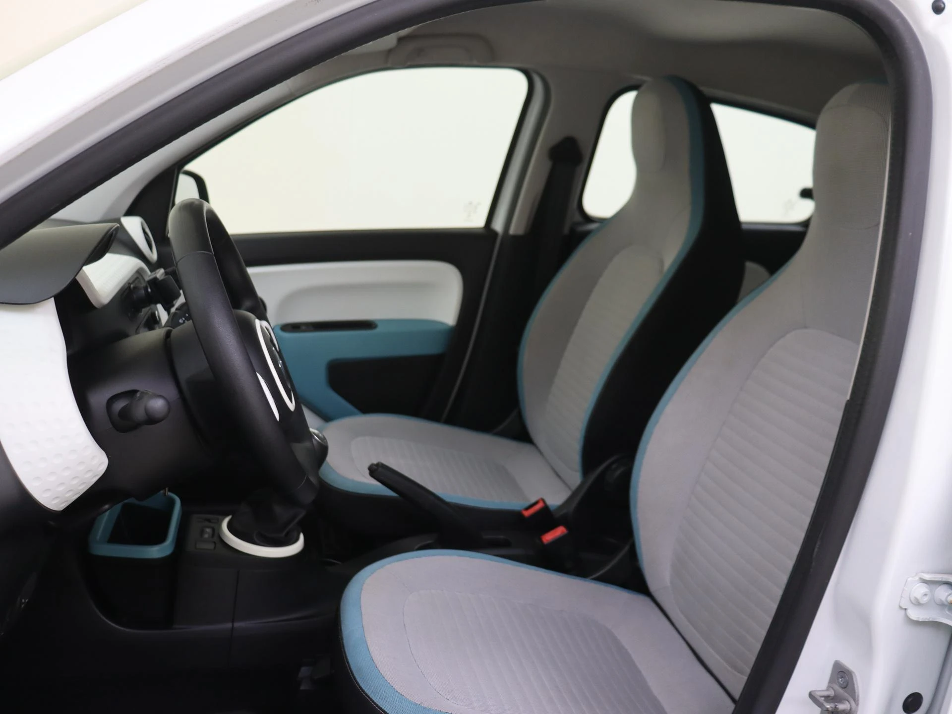 Renault-Twingo-image-14