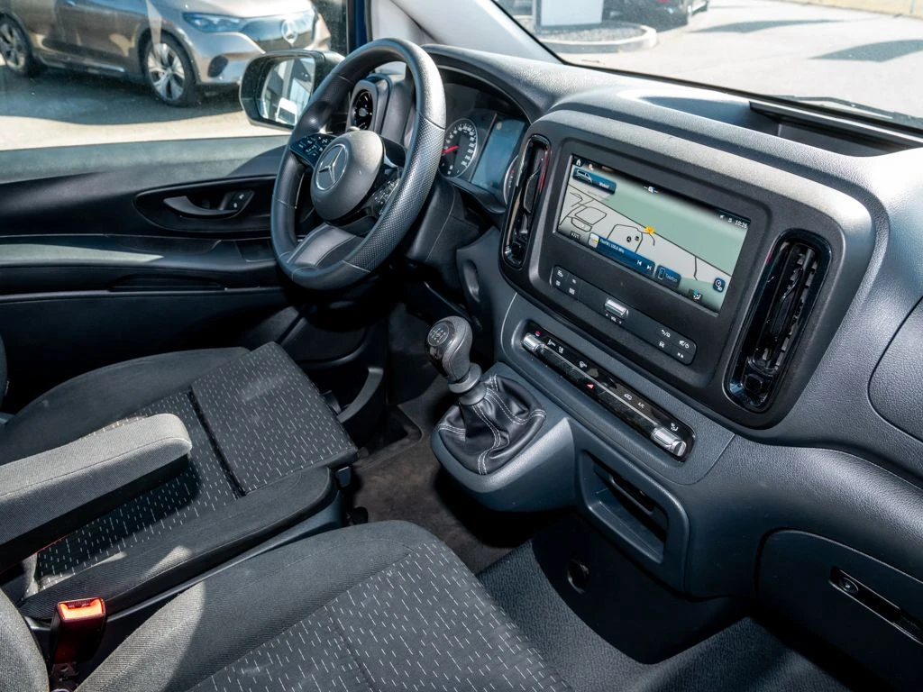 Mercedes-Benz-Vito 116-image-9