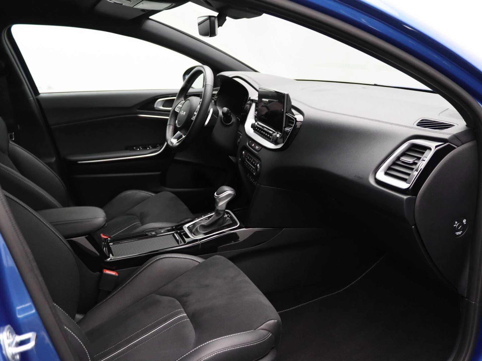 Kia-ProCeed-image-35